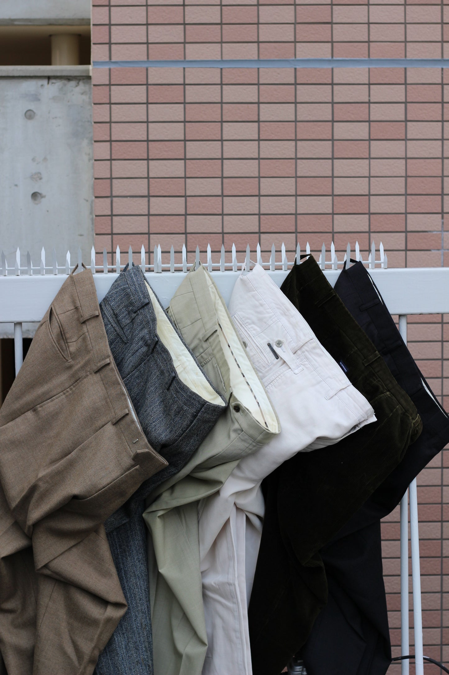 Men's Burberry bottoms x6点