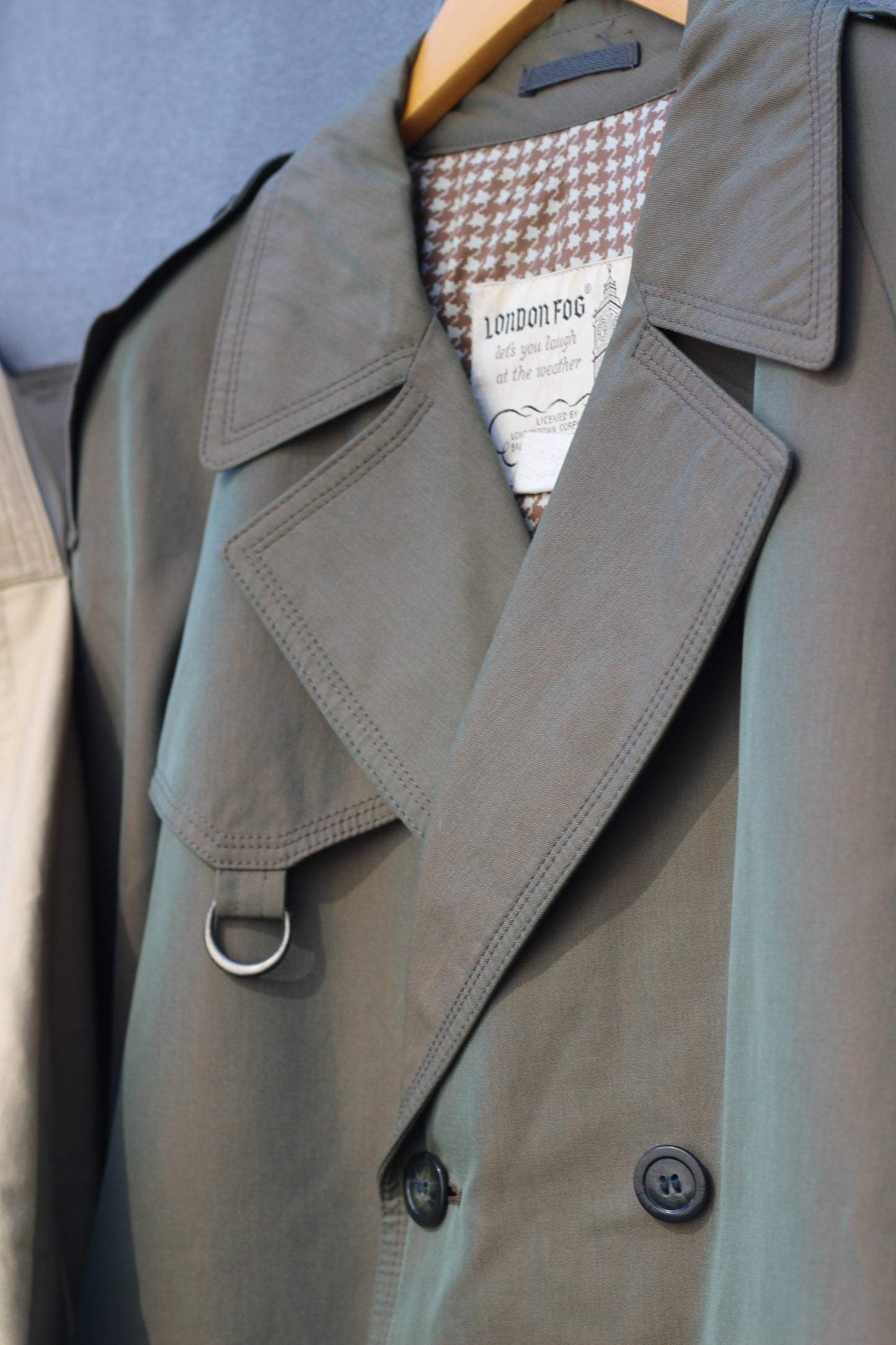Men's luxury brand coat x8点