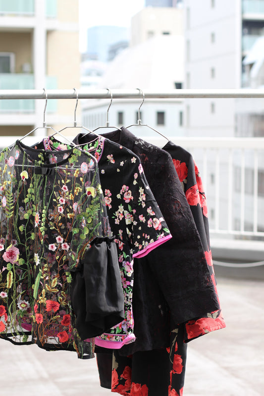 Vintage Black Design Short Sleeve Blouse x8点