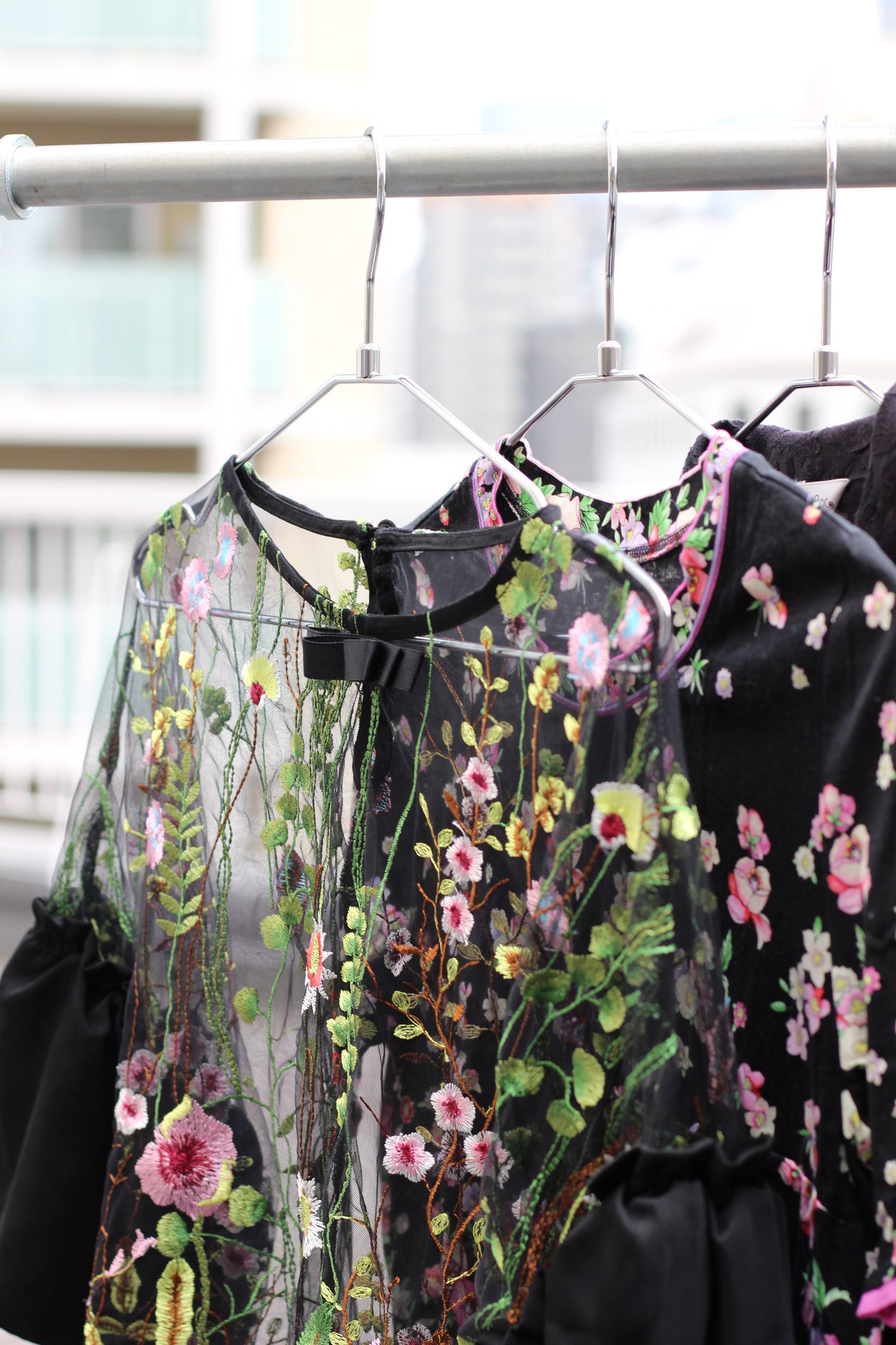 Vintage Black Design Short Sleeve Blouse x8点