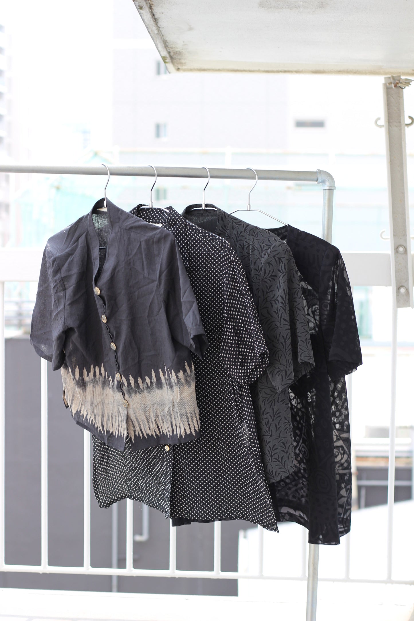 Vintage Black Design Short Sleeve Blouse x8点