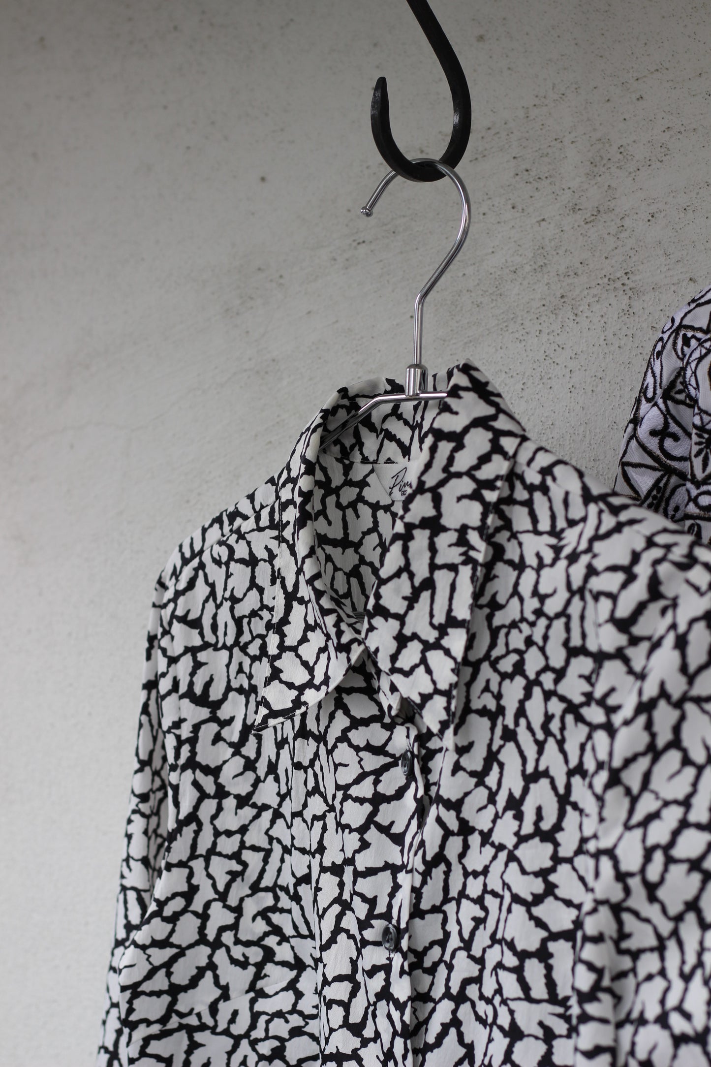 Vintage White Black Design Long Sleeve Blouse x8点