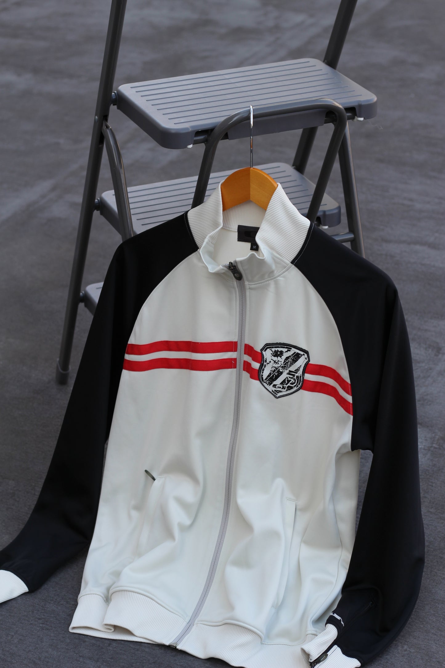 Y2K style Oakley Jacket x2点