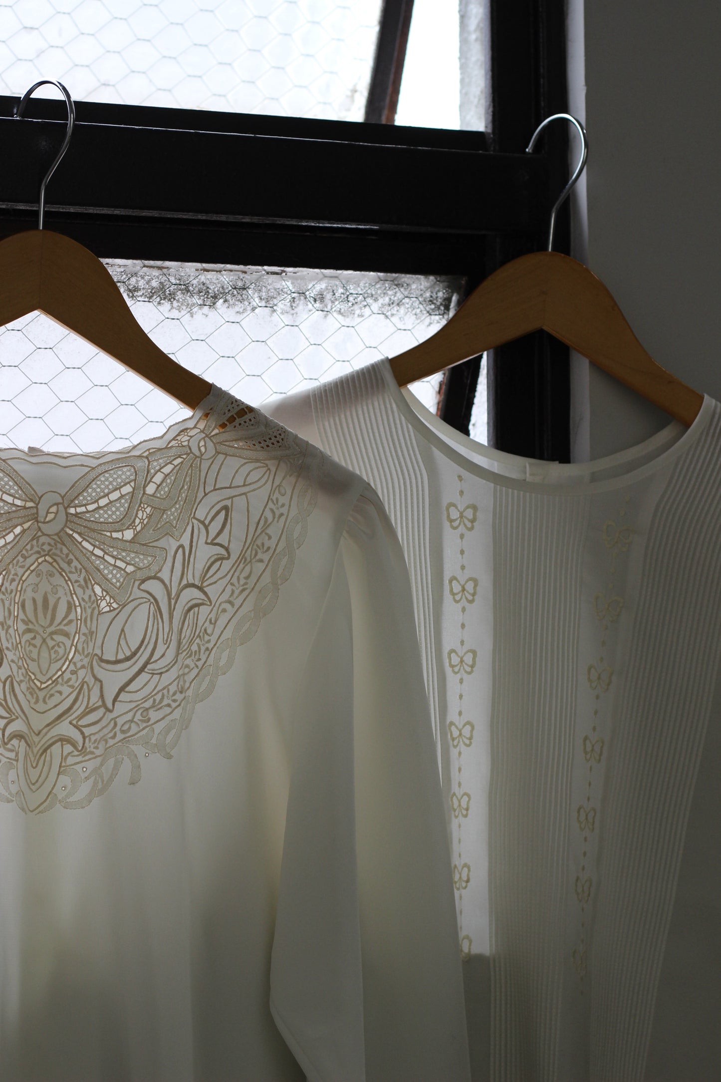 Vintage White Embroidery Long Sleeve Blouse x7点