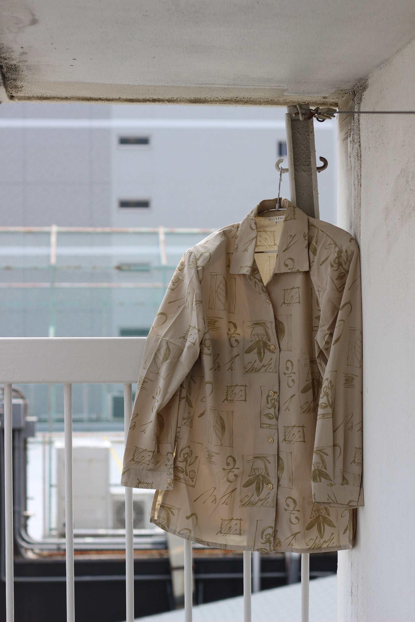 Vintage Beige Design Long Sleeve Blouse x9点