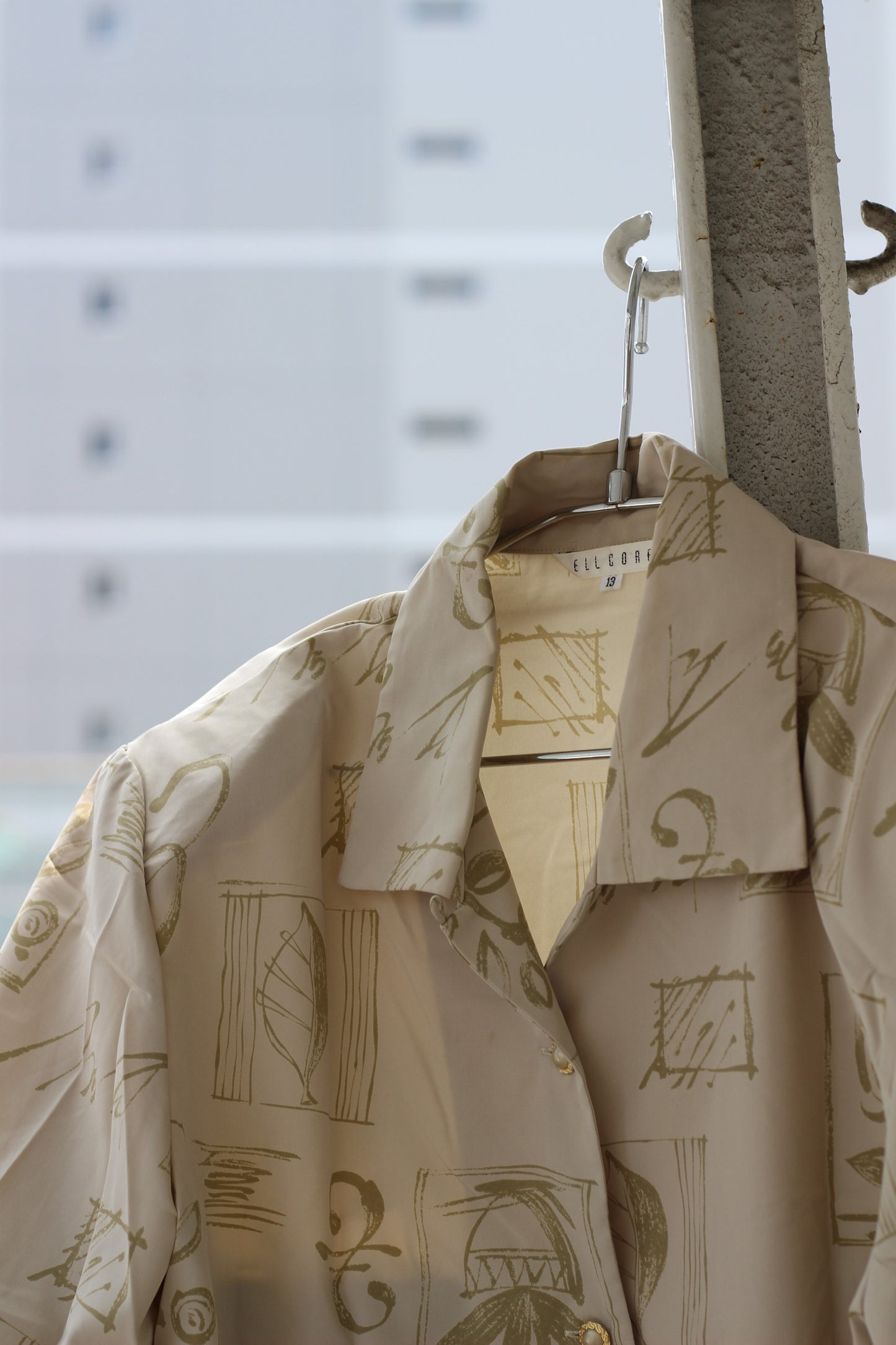 Vintage Beige Design Long Sleeve Blouse x9点