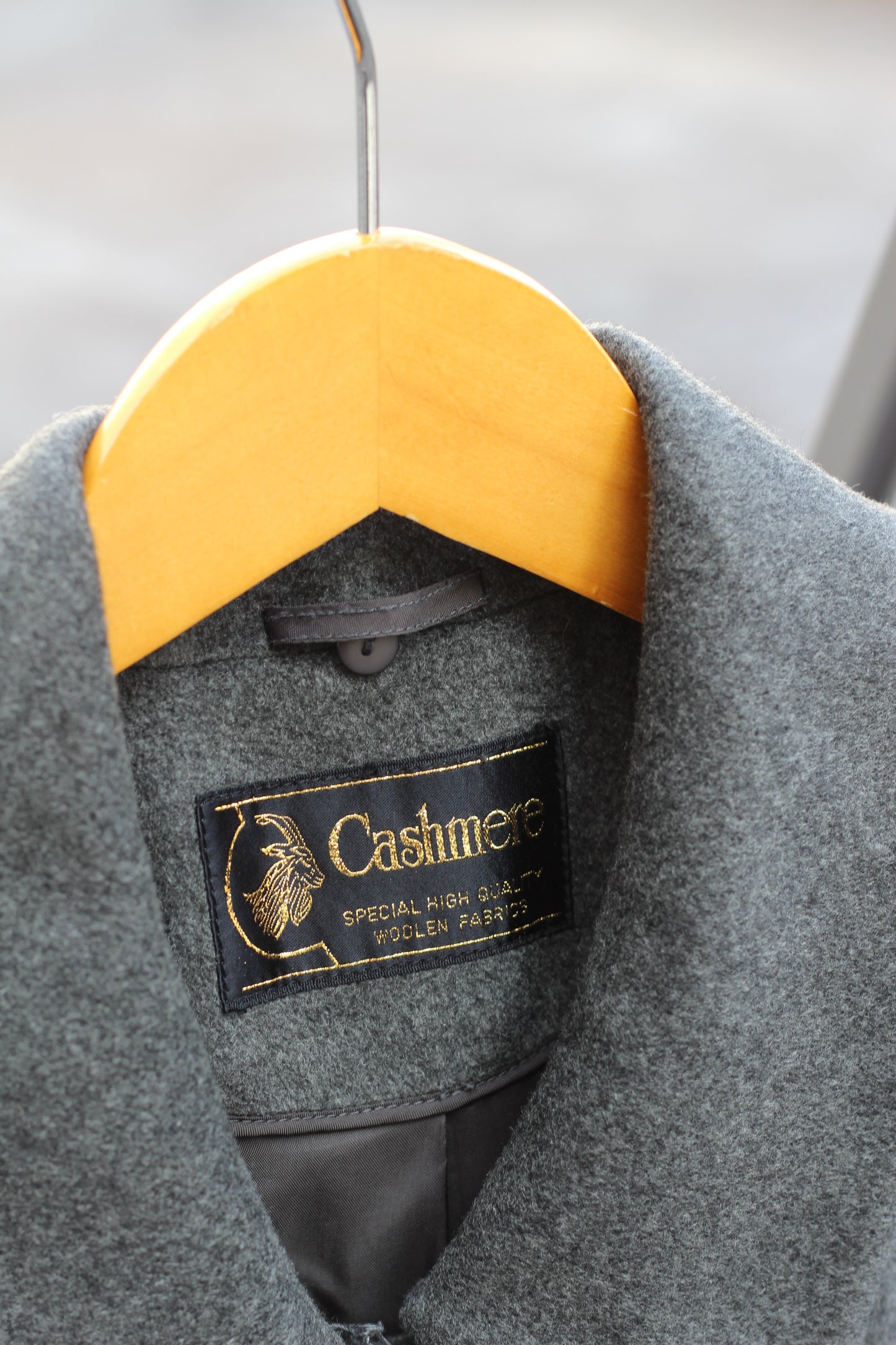 Women's 100% Cashmere Gray & Camel Coat x2点