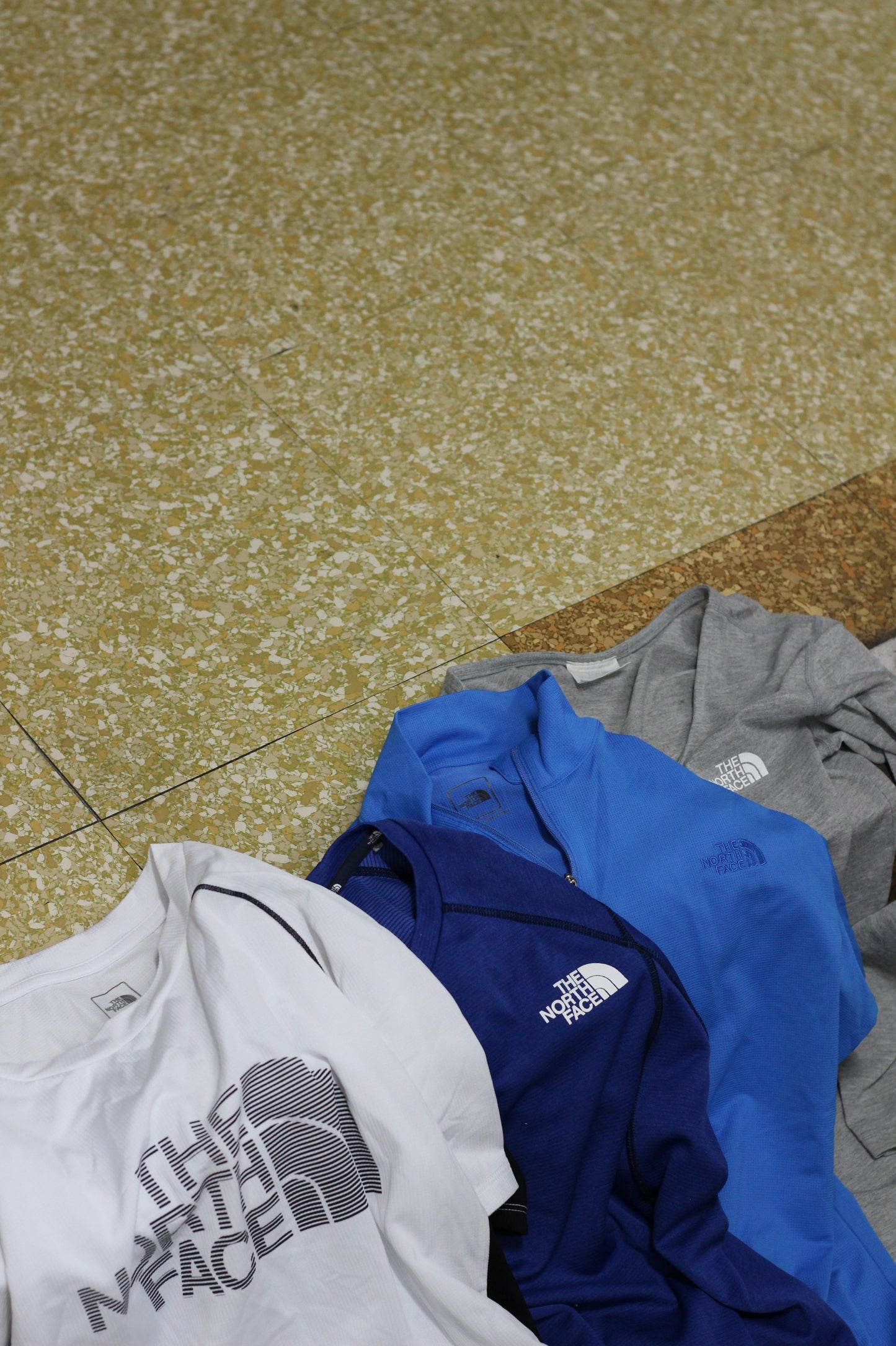 The North Face T-Shirt x12点