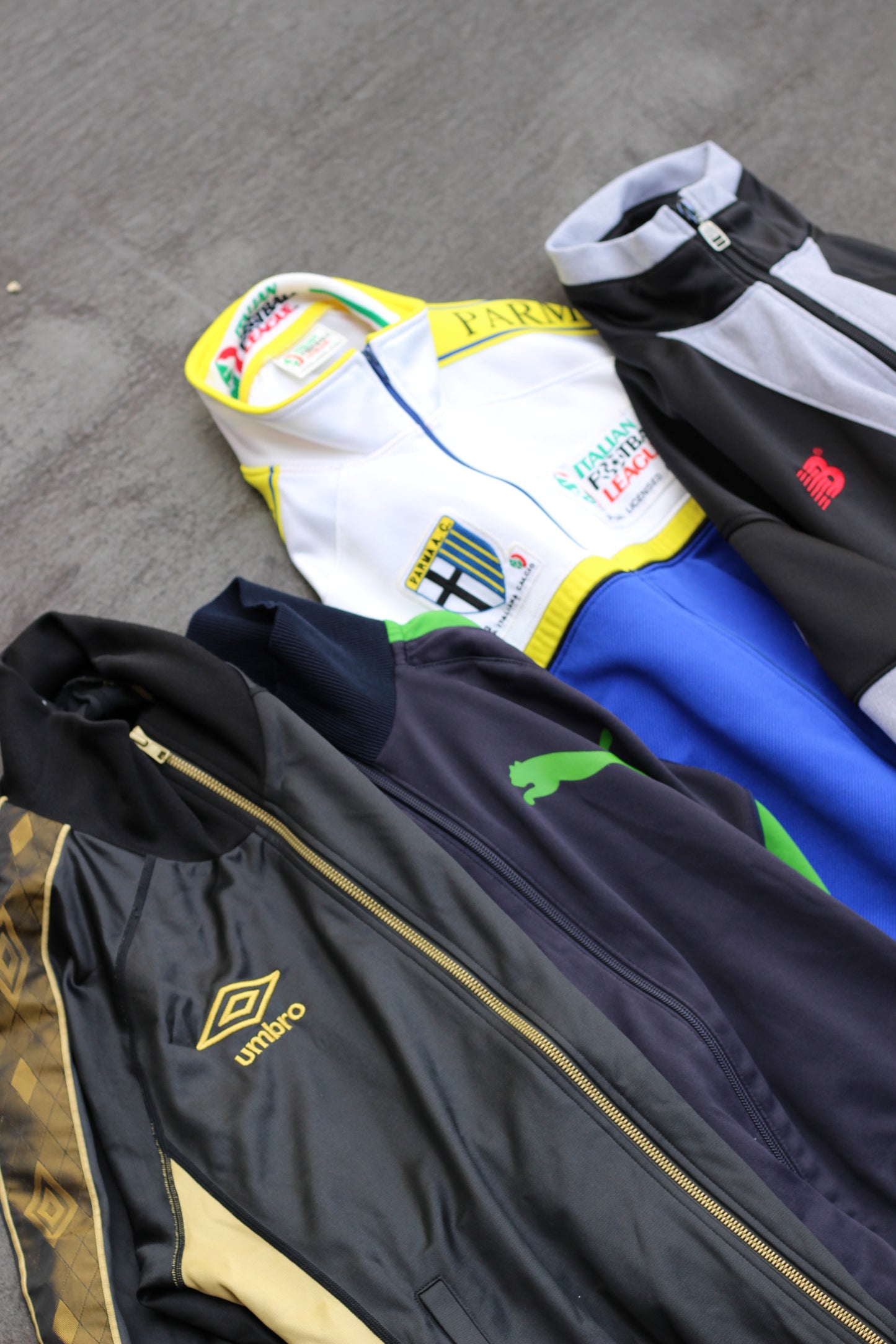 adidas track jacket x16点