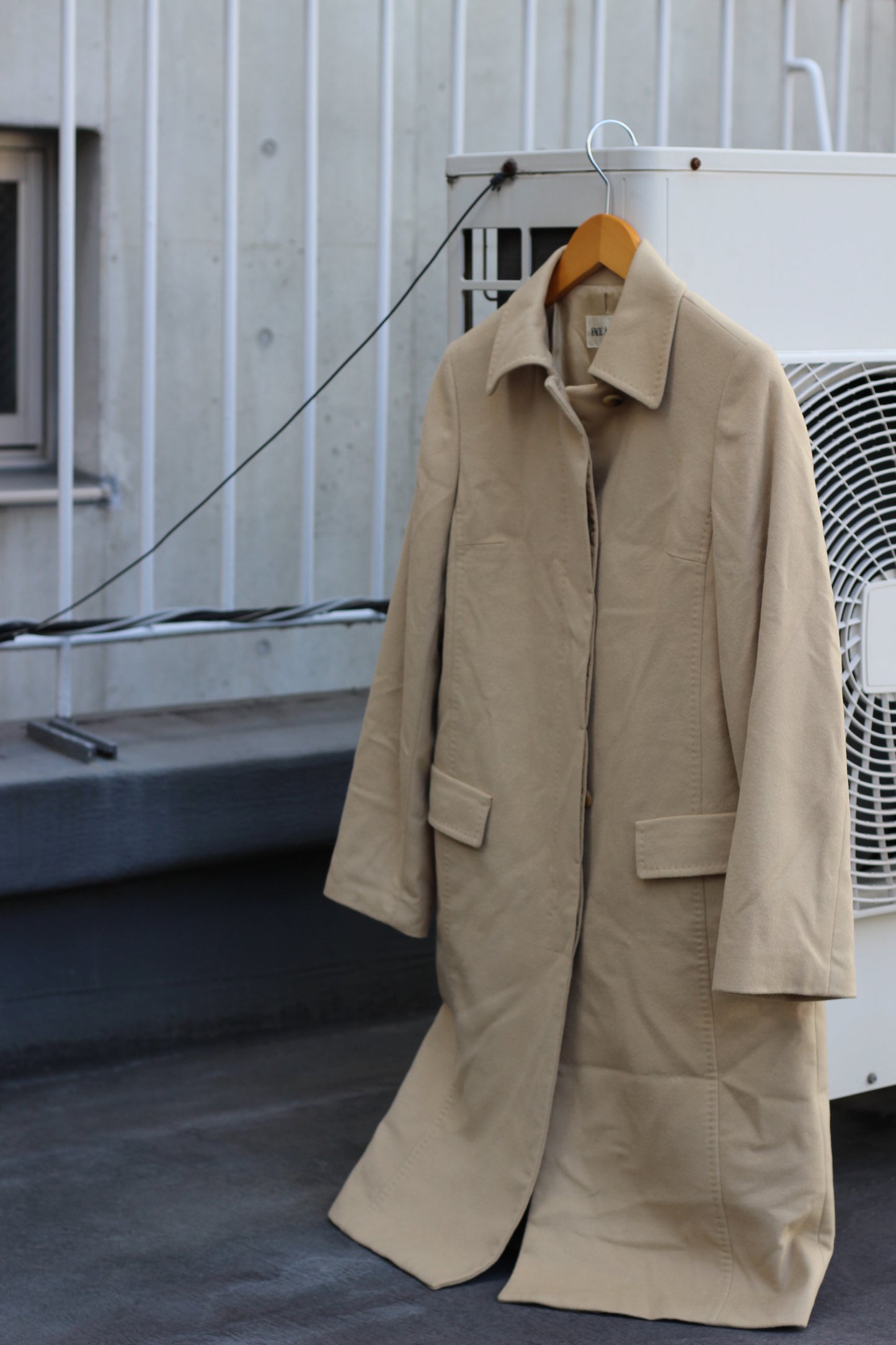 Women's Beige & White Cashmere100% Coat x2点