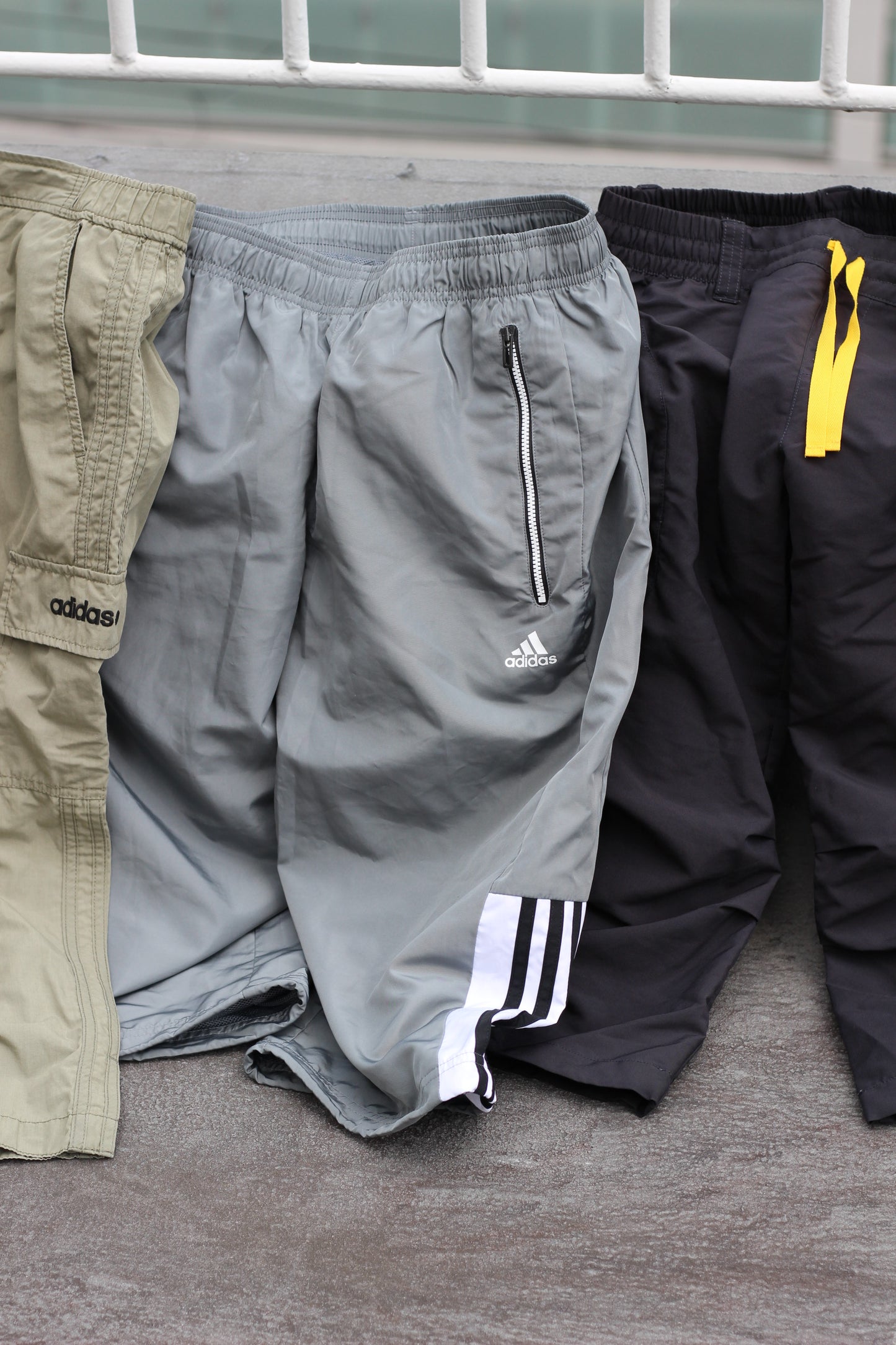Y2K style Adidas Cropped Pants x4点