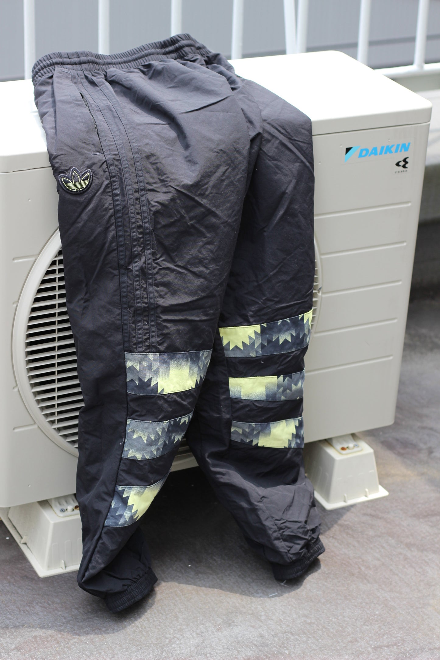 Adidas Nylon & Track Pants x13点
