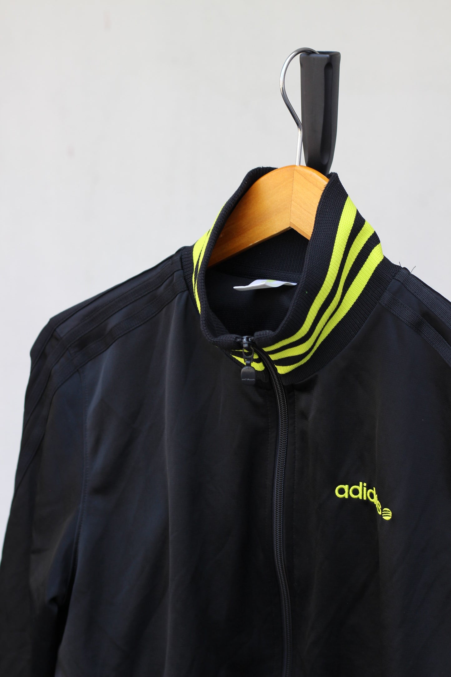 Adidas Nylon & Track Jacket x27点