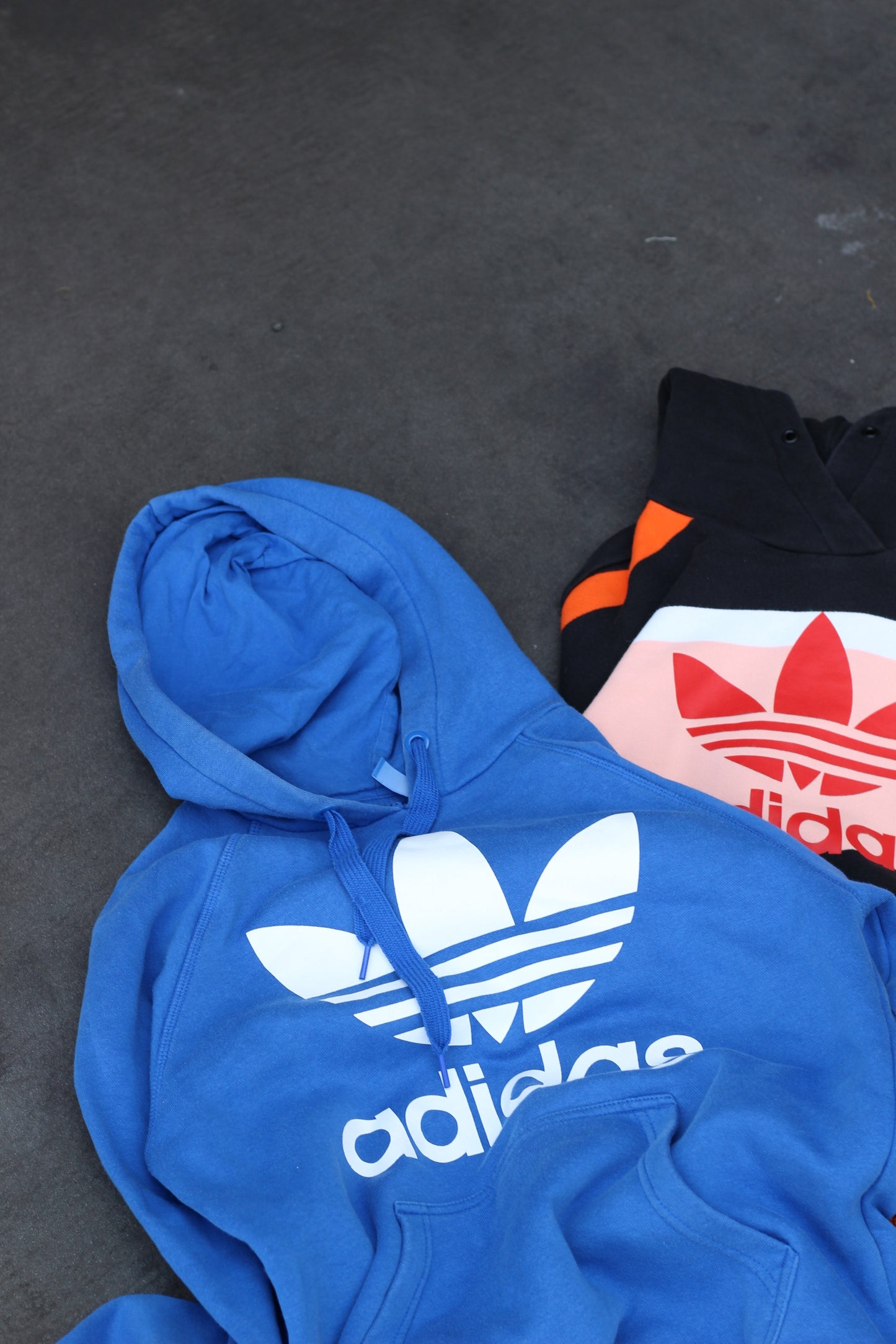 Adidas Sweatshirts & Hoodies x33点