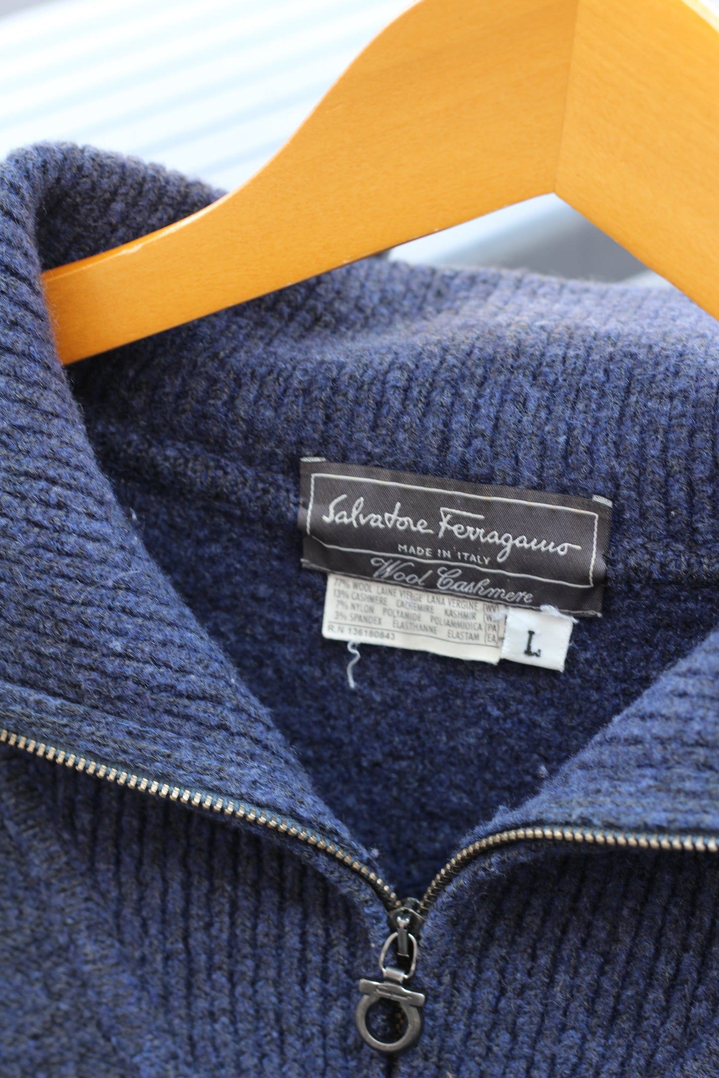 Yves Saint Laurent, Salvador Ferragamo, & Valentino Men's Knitwear set x3点