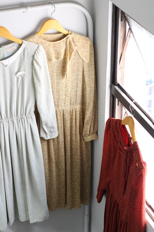 Vintage Small Flower Long Sleeve One-Piece x5点