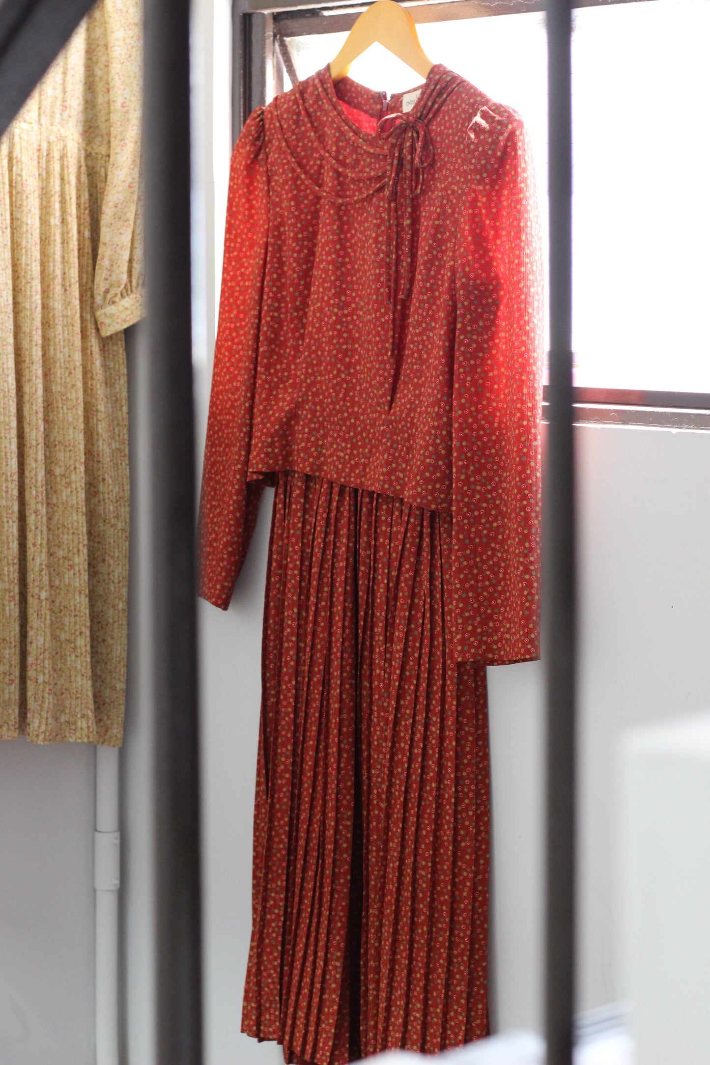 Vintage Small Flower Long Sleeve One-Piece x5点