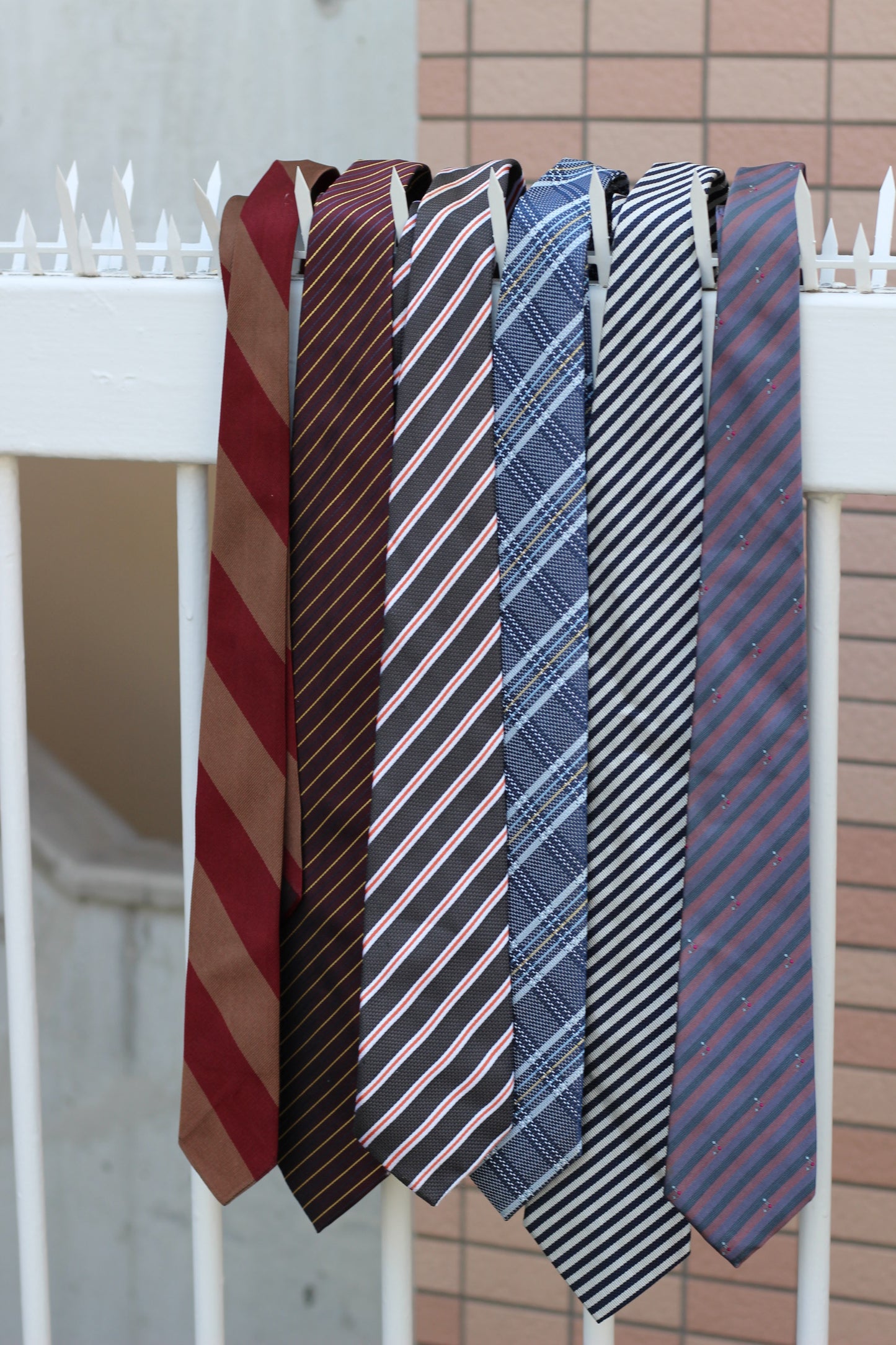 Design Tie x492点