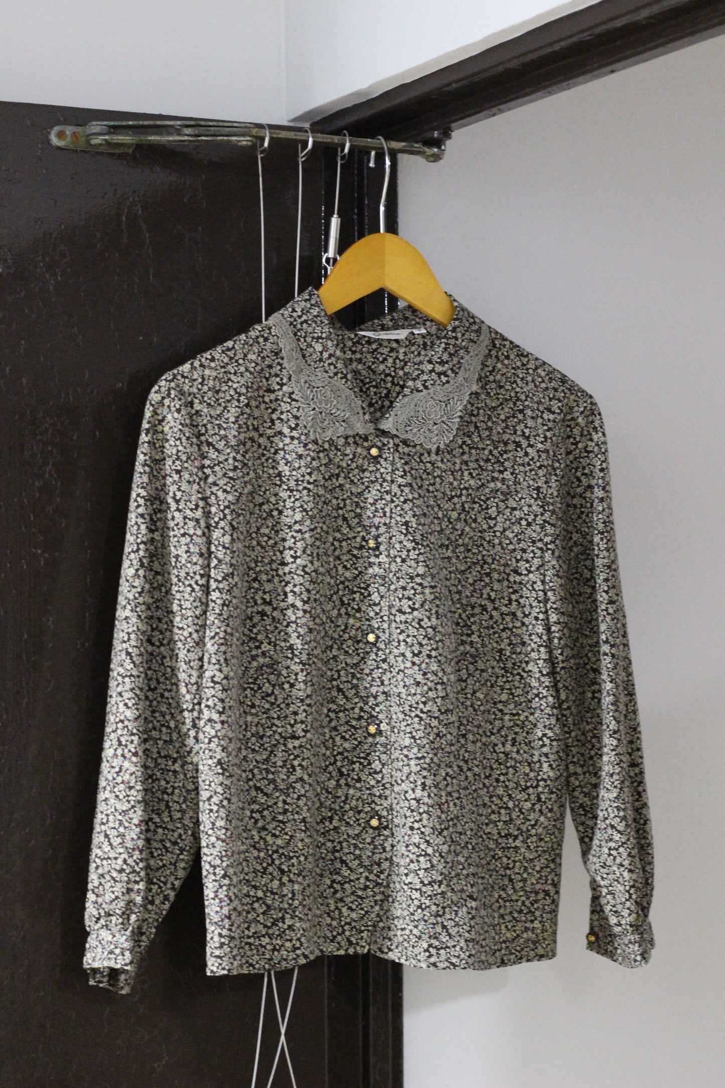 Vintage Small Flower Long Sleeve Blouse x4点