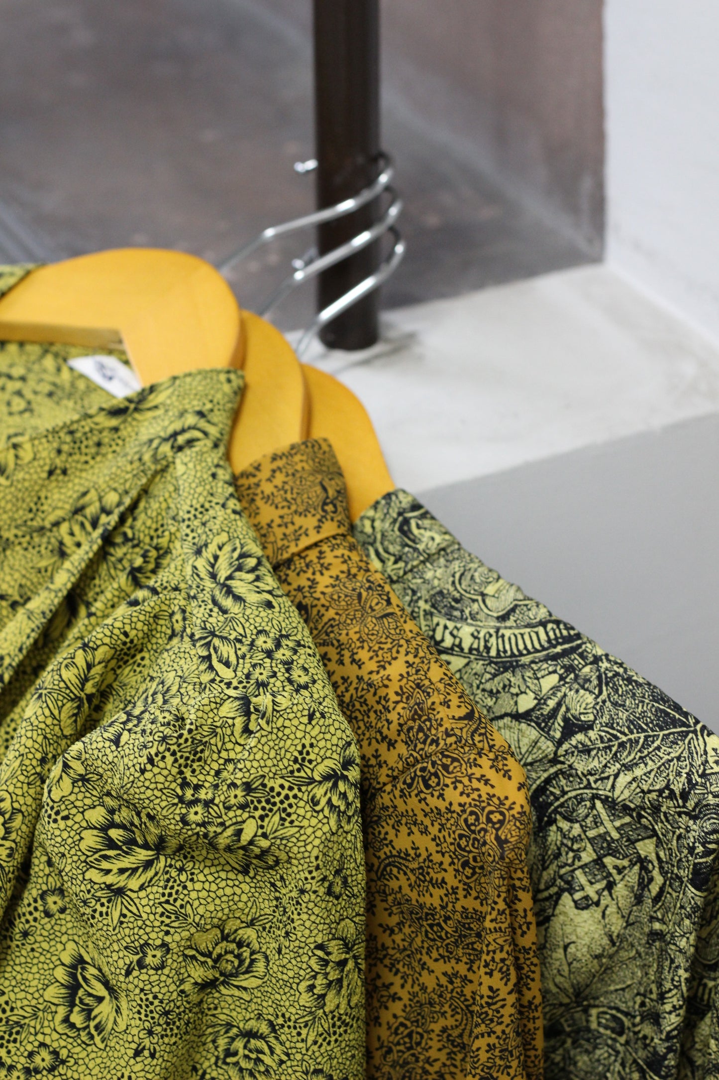 Vintage Yellow Black Design Long Sleeve Blouse x3点