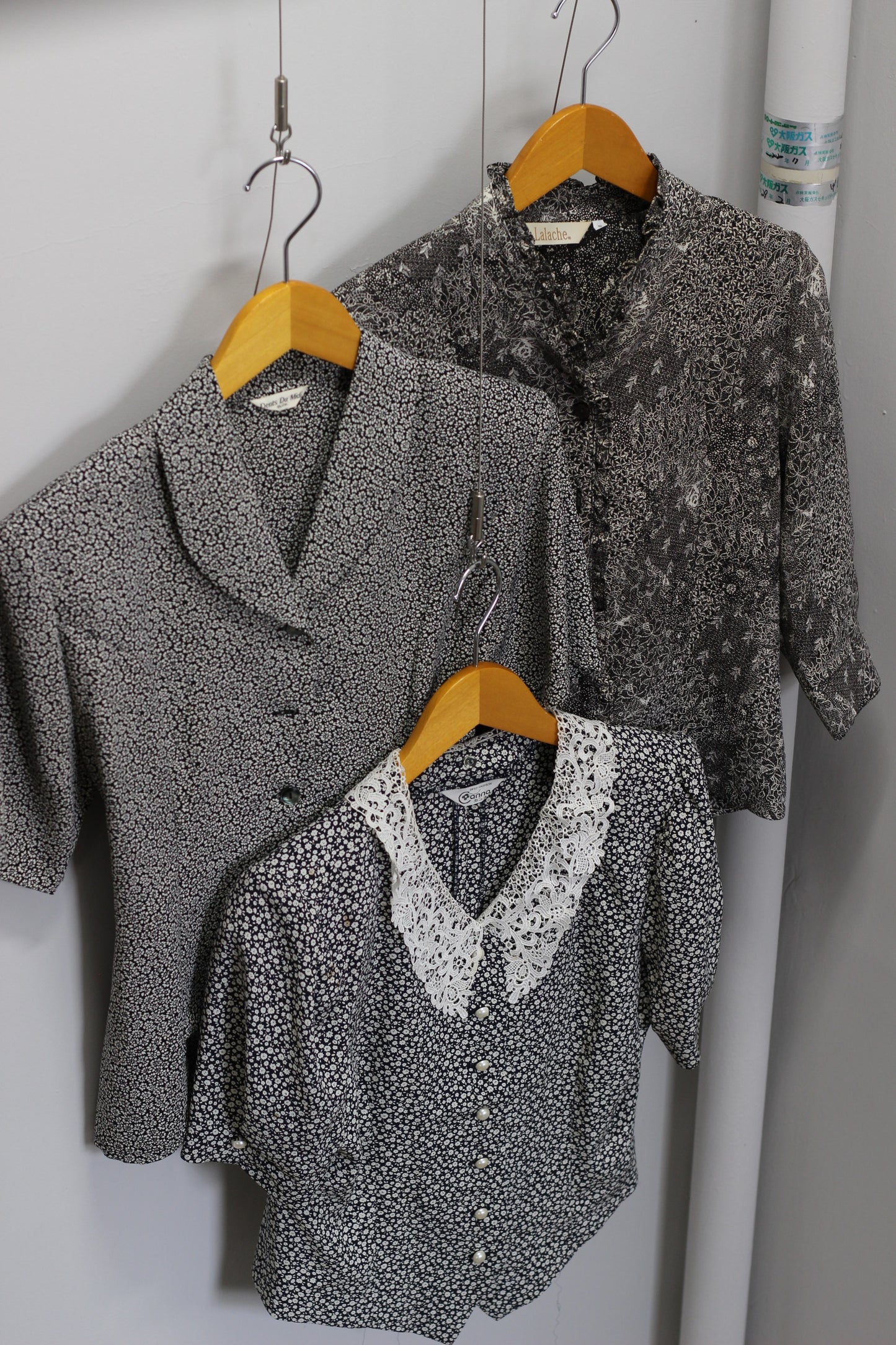 Vintage Black Flower Short Sleeve Blouse x4点