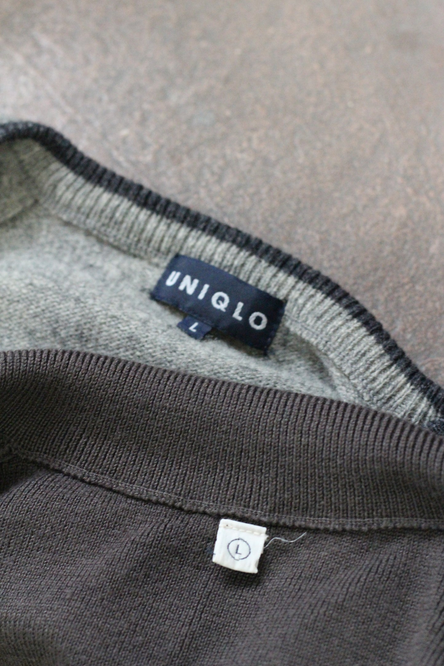 Old UNIQLO Knit Sweater x2点