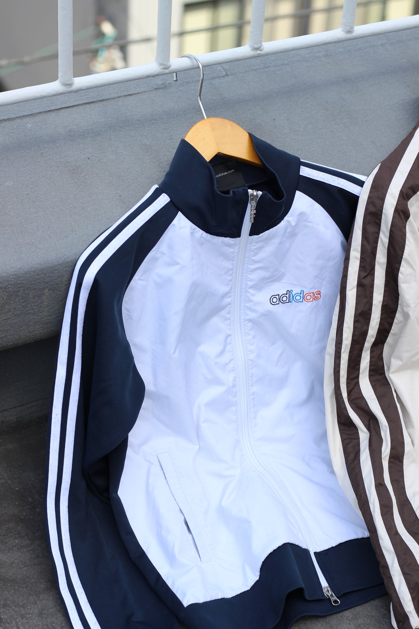 Adidas & Nike Track Jackets x9点