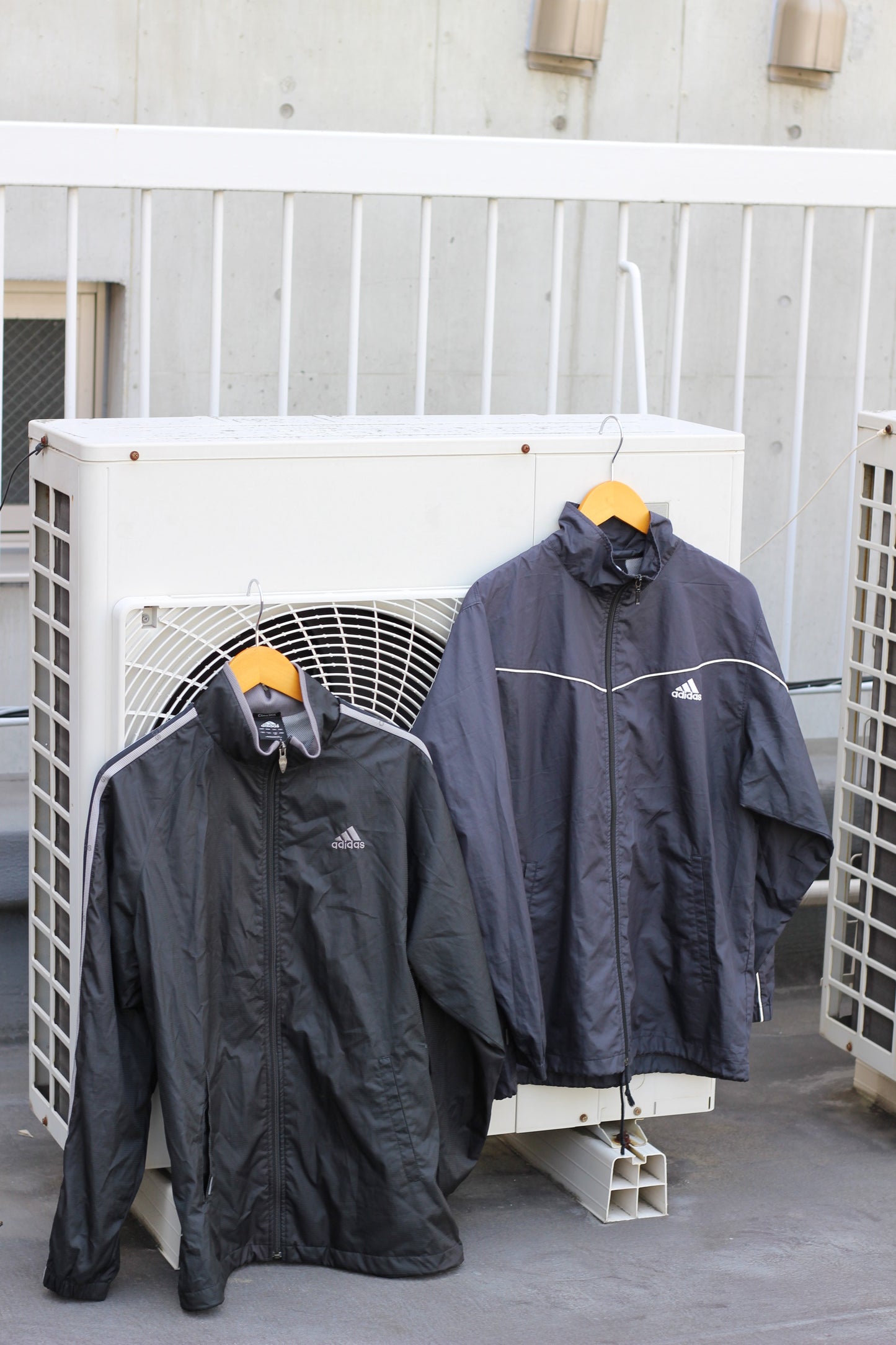 Adidas & Nike Track Jackets x9点
