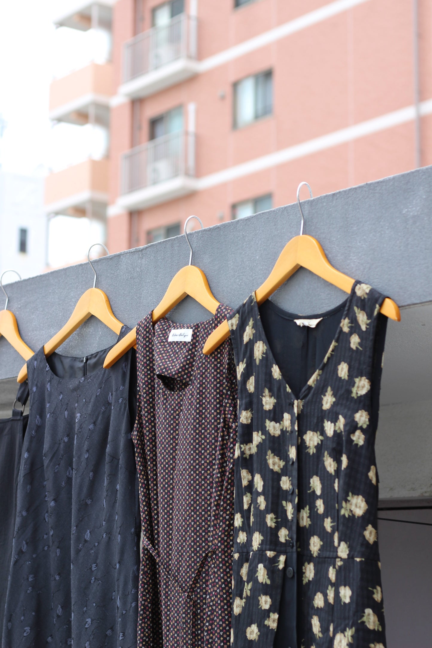 Vintage Black Color No Sleeve One-Piece x10点