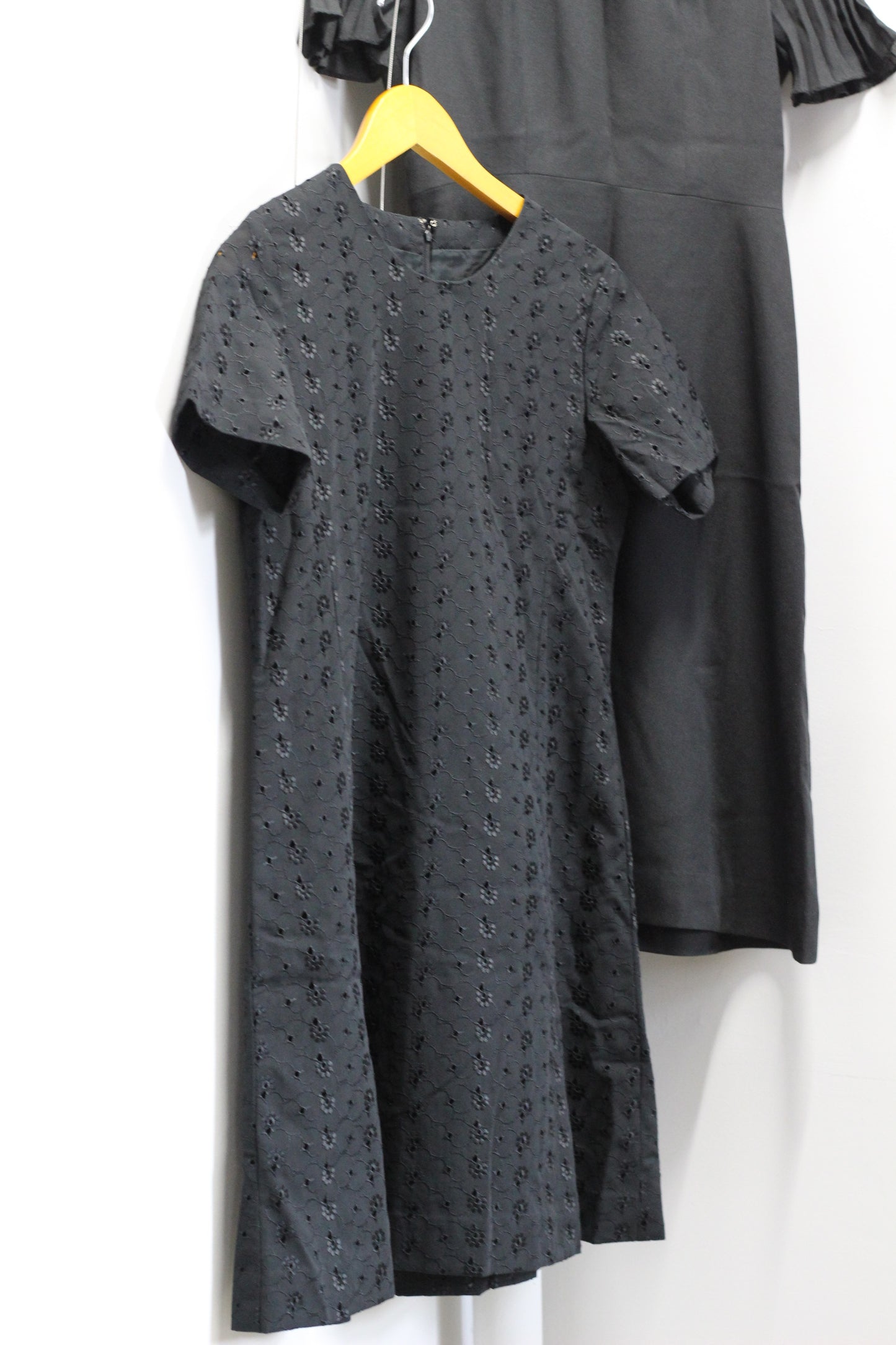 Vintage Black Embroidery Short Sleeve One-Piece x3点