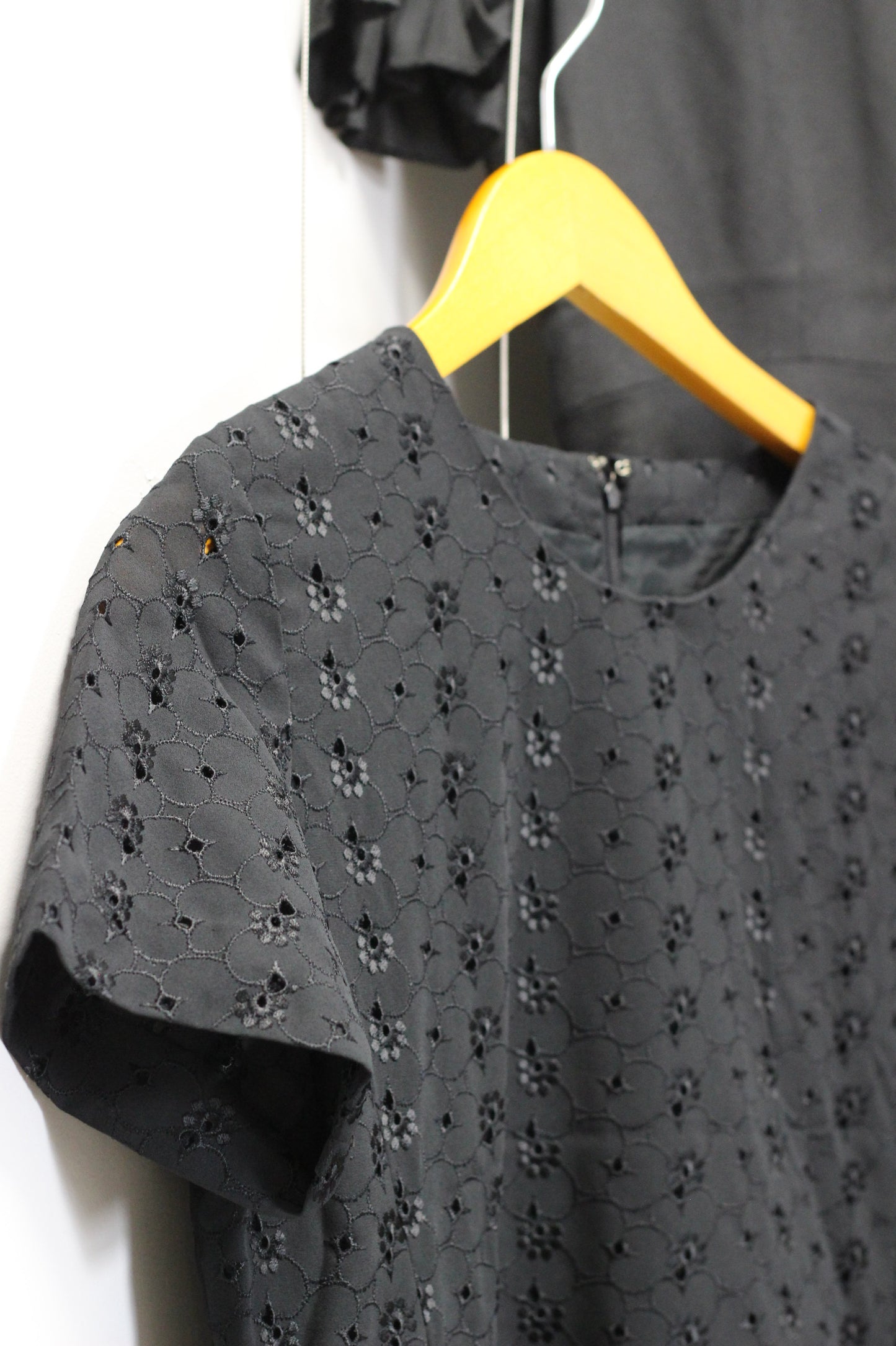 Vintage Black Embroidery Short Sleeve One-Piece x3点