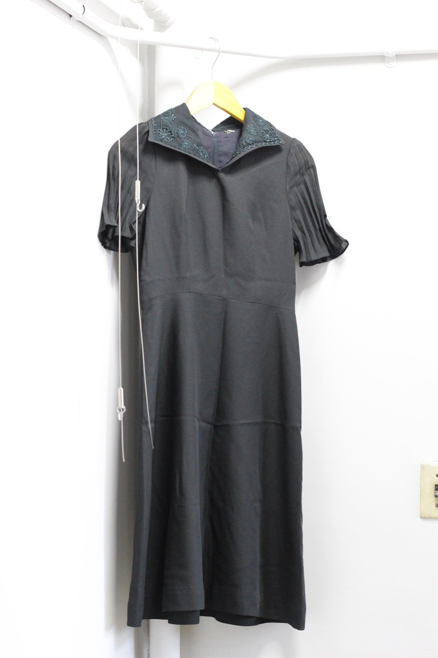 Vintage Black Embroidery Short Sleeve One-Piece x3点