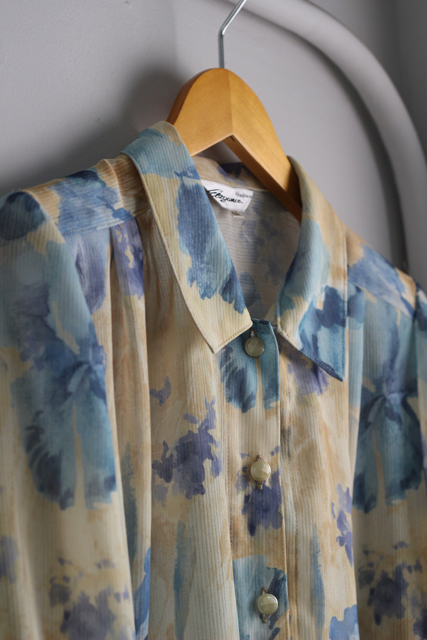 Vintage Flower Sheer Long Sleeve Blouse x2点