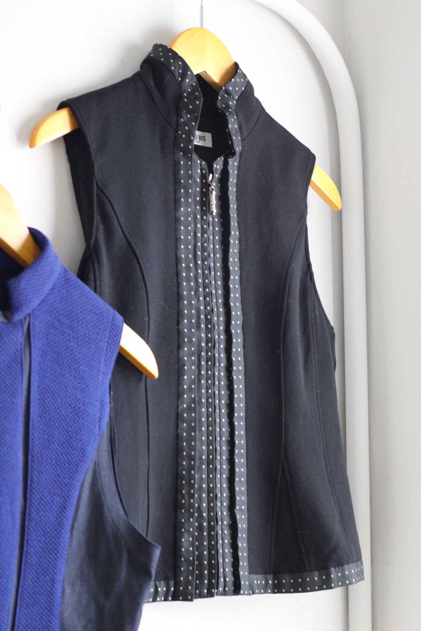Vintage Zip-Up No Sleeve Top x2点