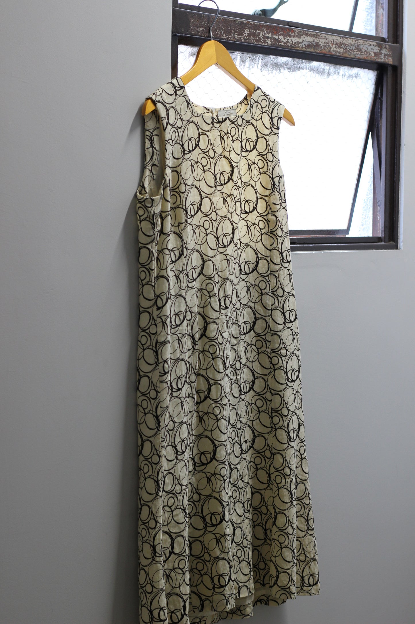 Vintage White Design No Sleeve One-Piece x2点