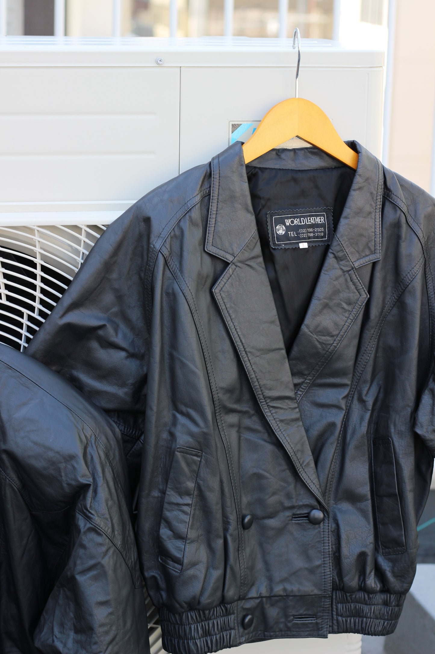 Women's Black Leather Jacket x6点