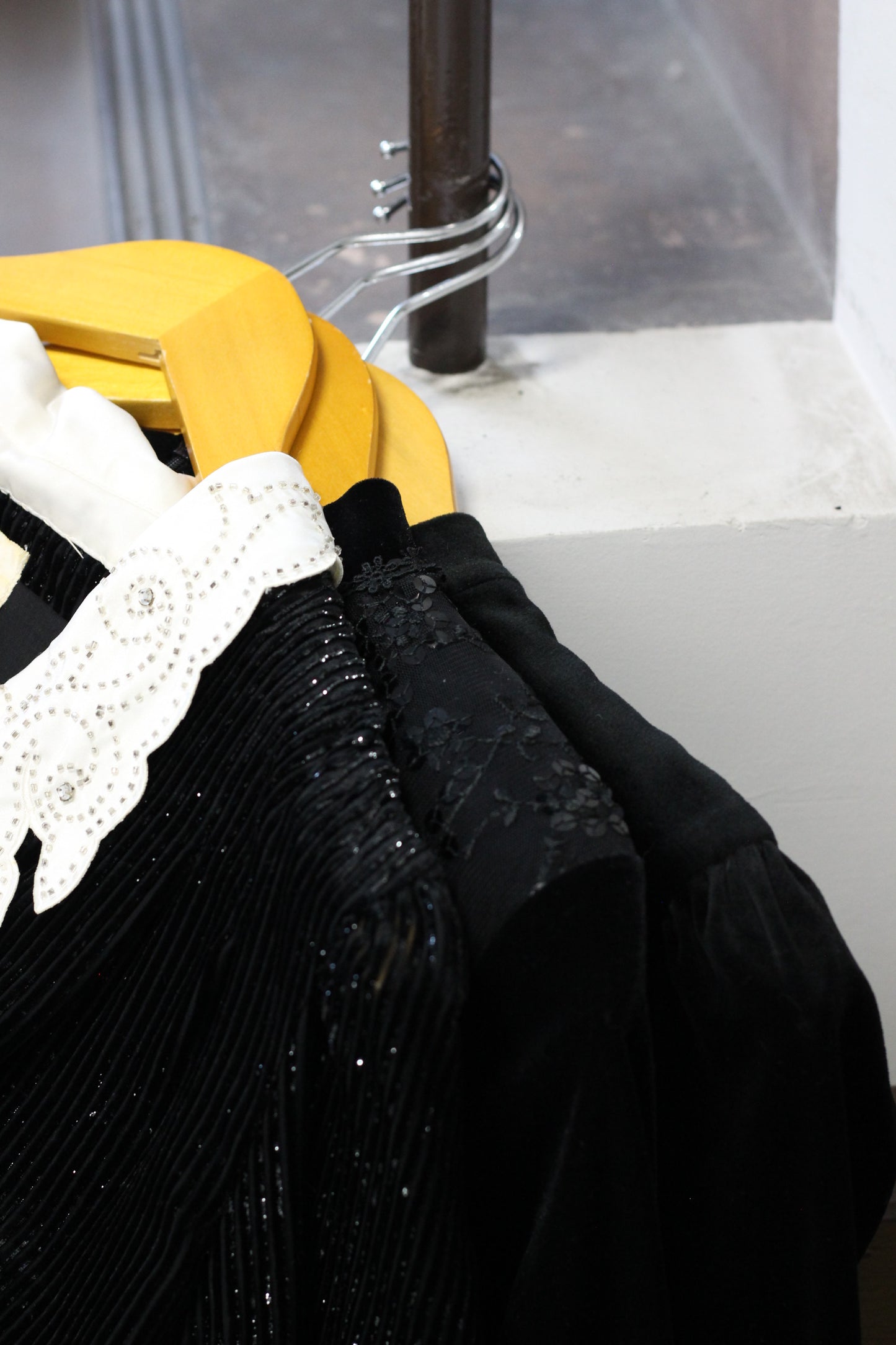 Vintage Black Velour Top x3点