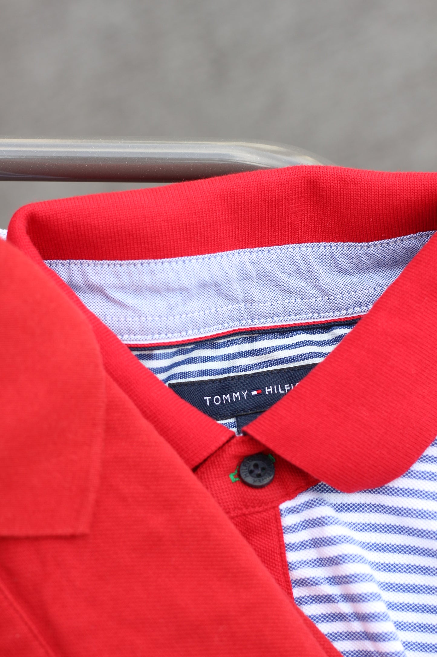 Tommy Hilfiger Tops x9点