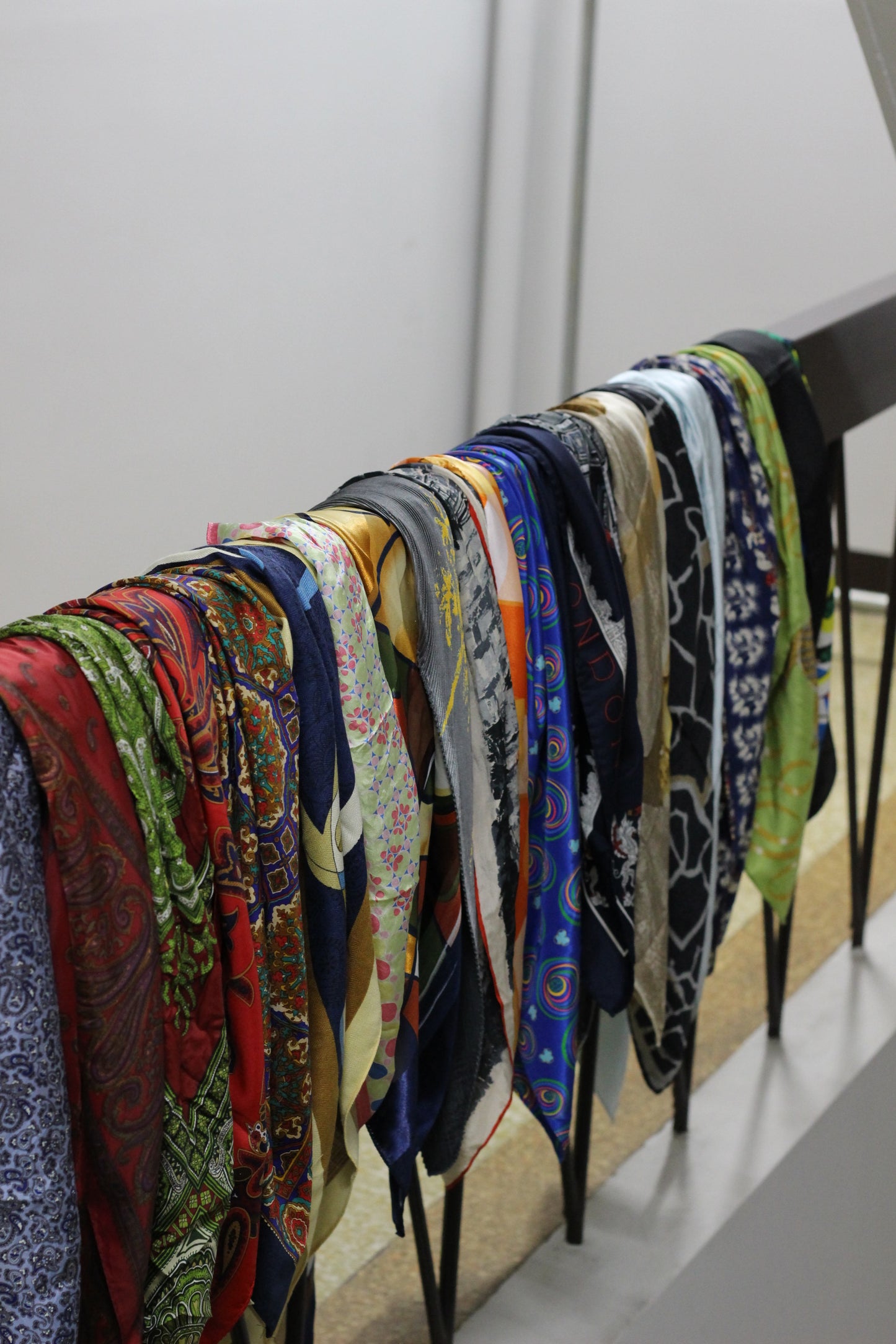 Design Scarf x20点