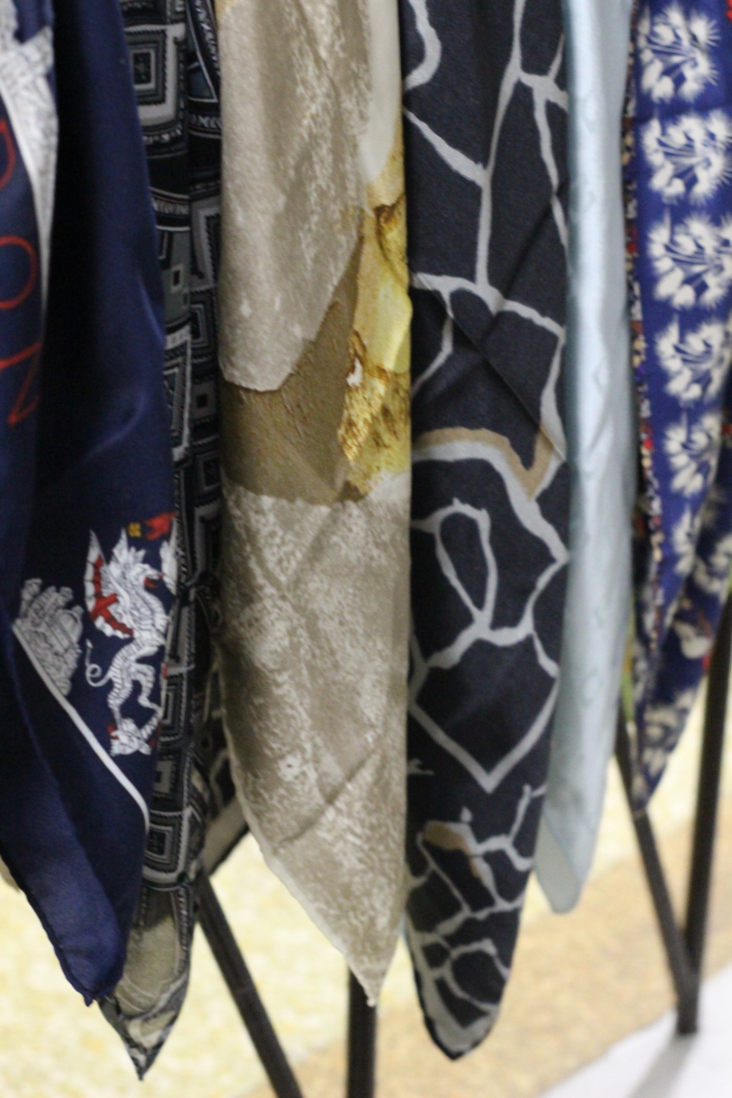 Design Scarf x20点