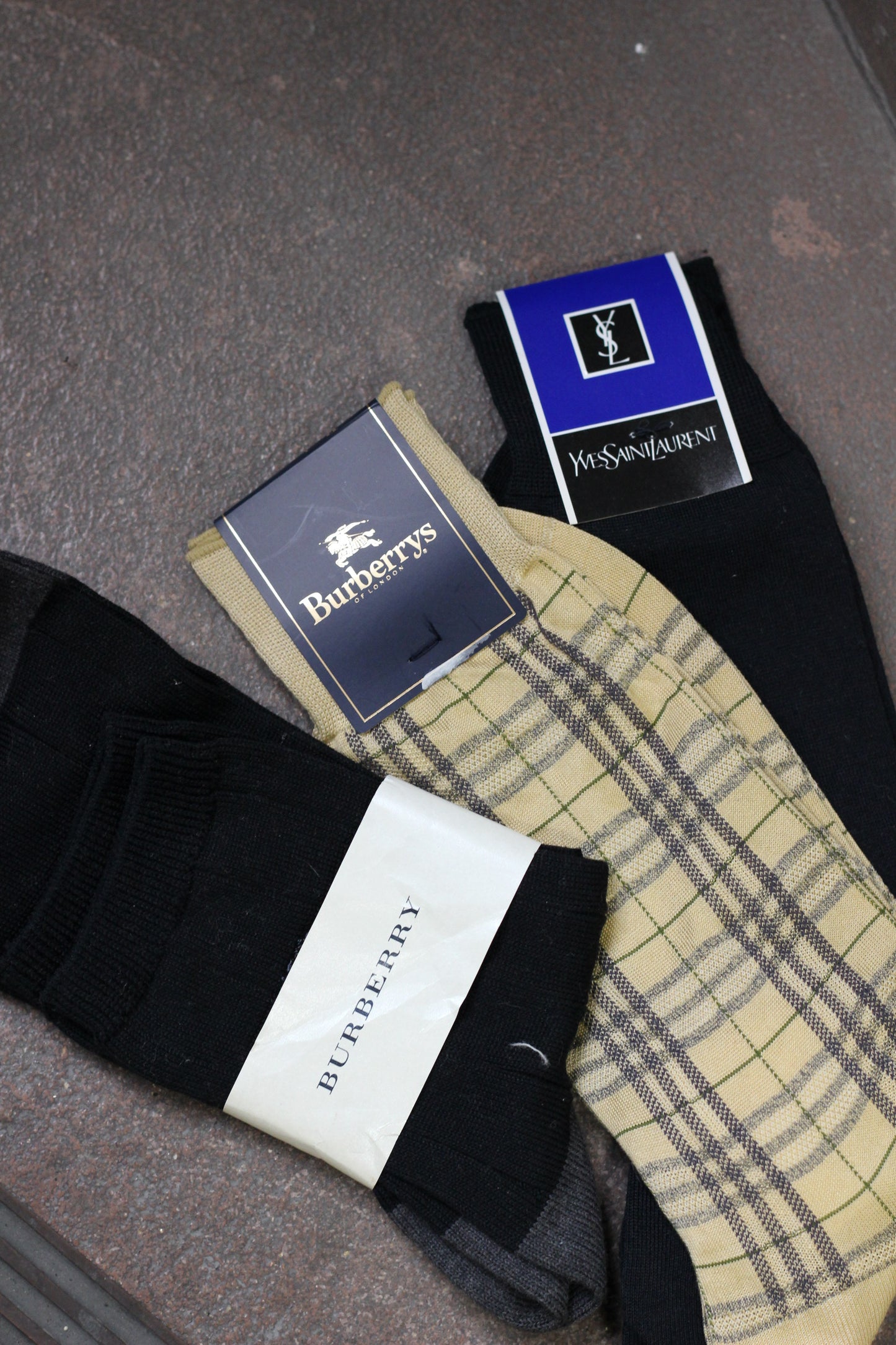 Dead stock Burberry & Yves Saint Laurent Socks x3点