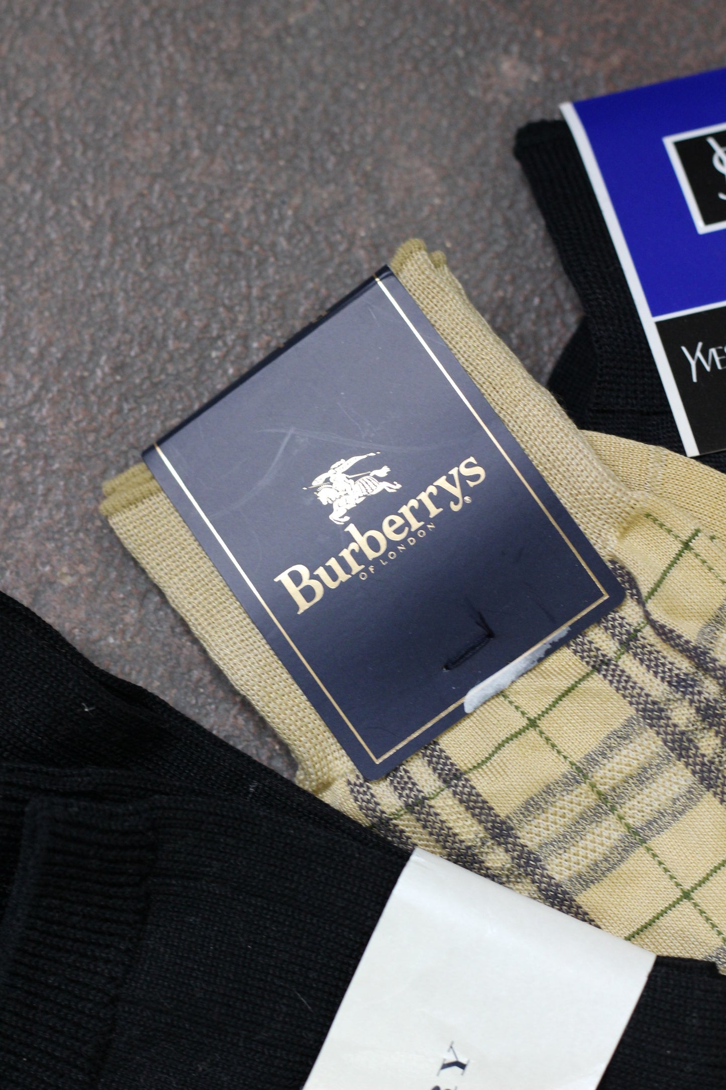 Dead stock Burberry & Yves Saint Laurent Socks x3点
