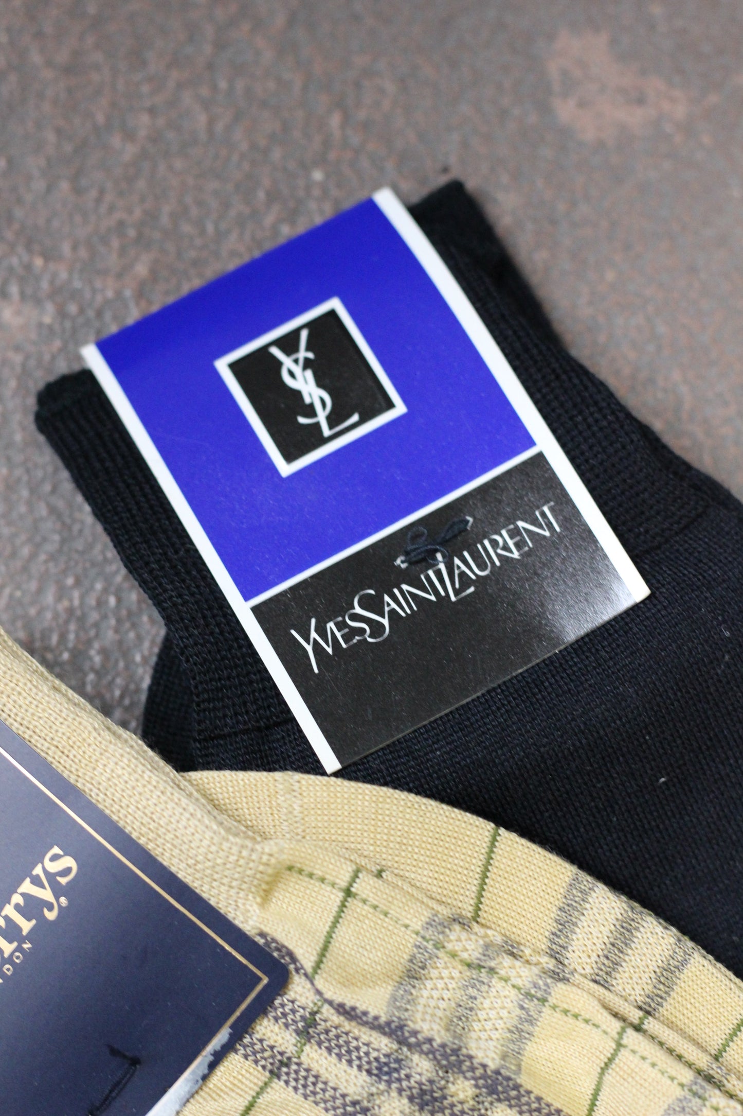 Dead stock Burberry & Yves Saint Laurent Socks x3点