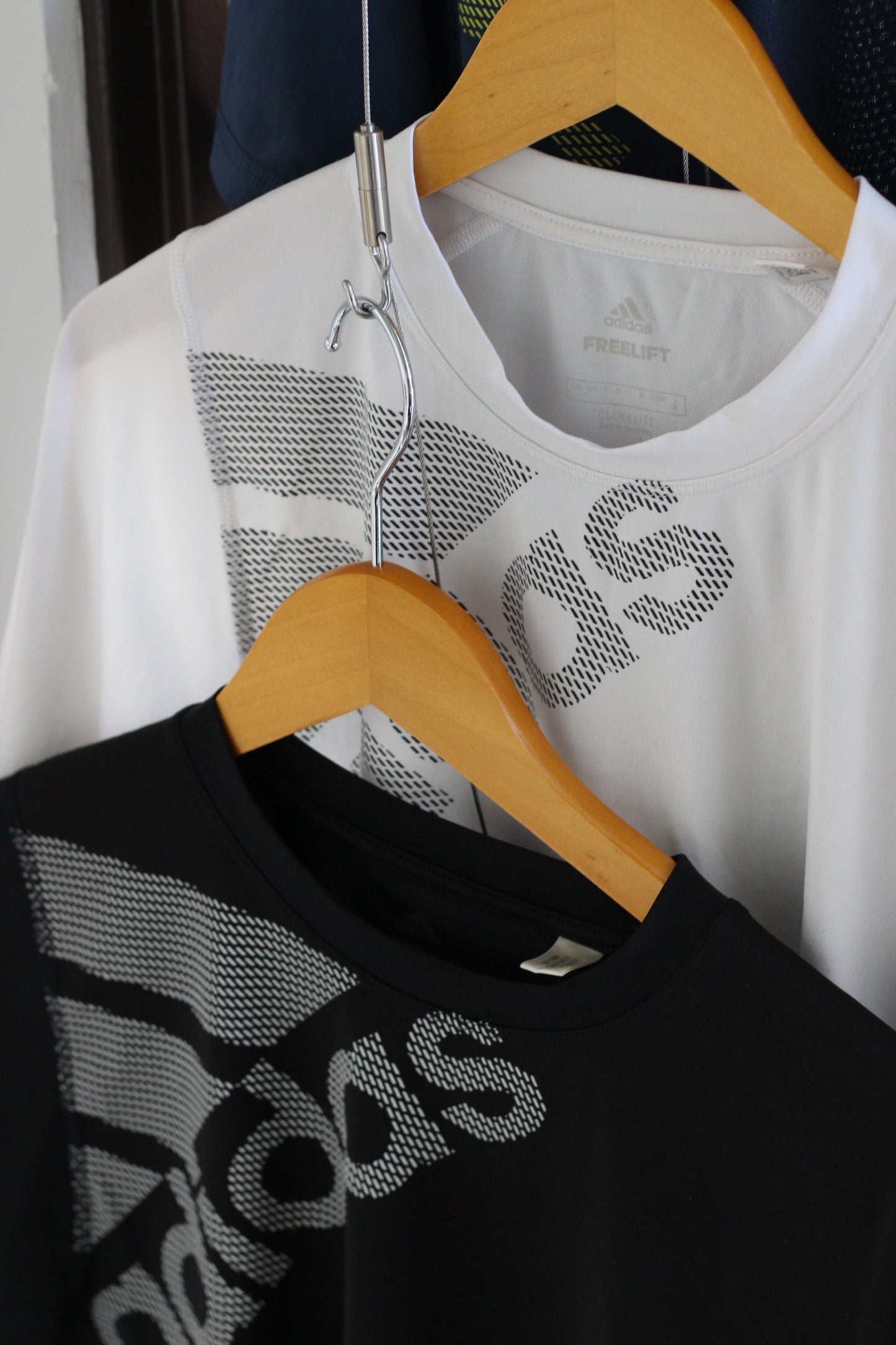 Adidas T-Shirt x103点