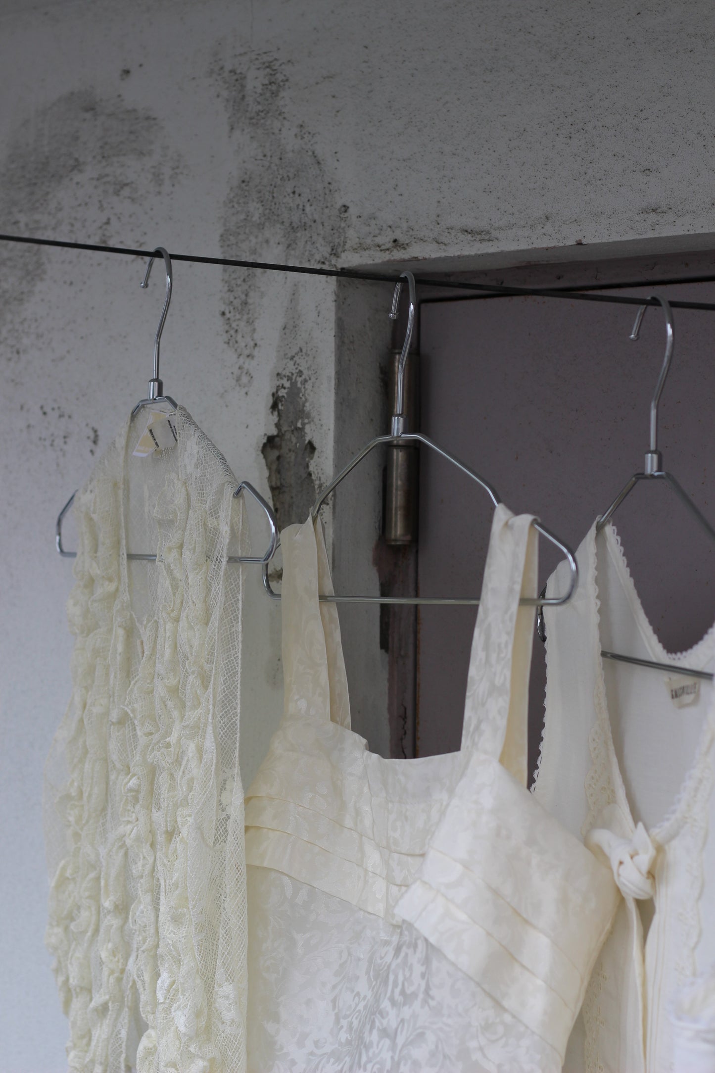 Vintage White No Sleeve Blouse x7点