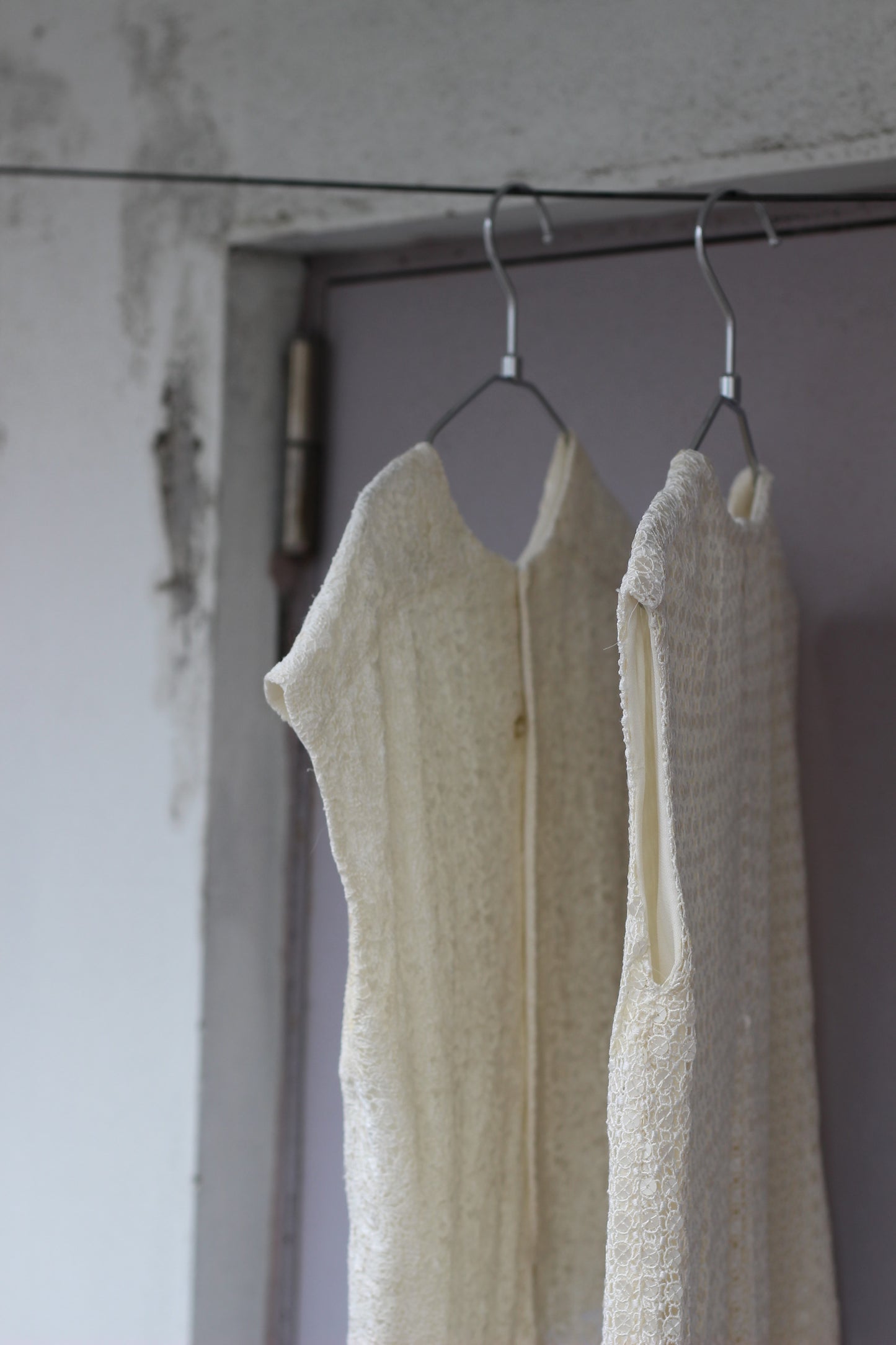 Vintage White No Sleeve Blouse x7点
