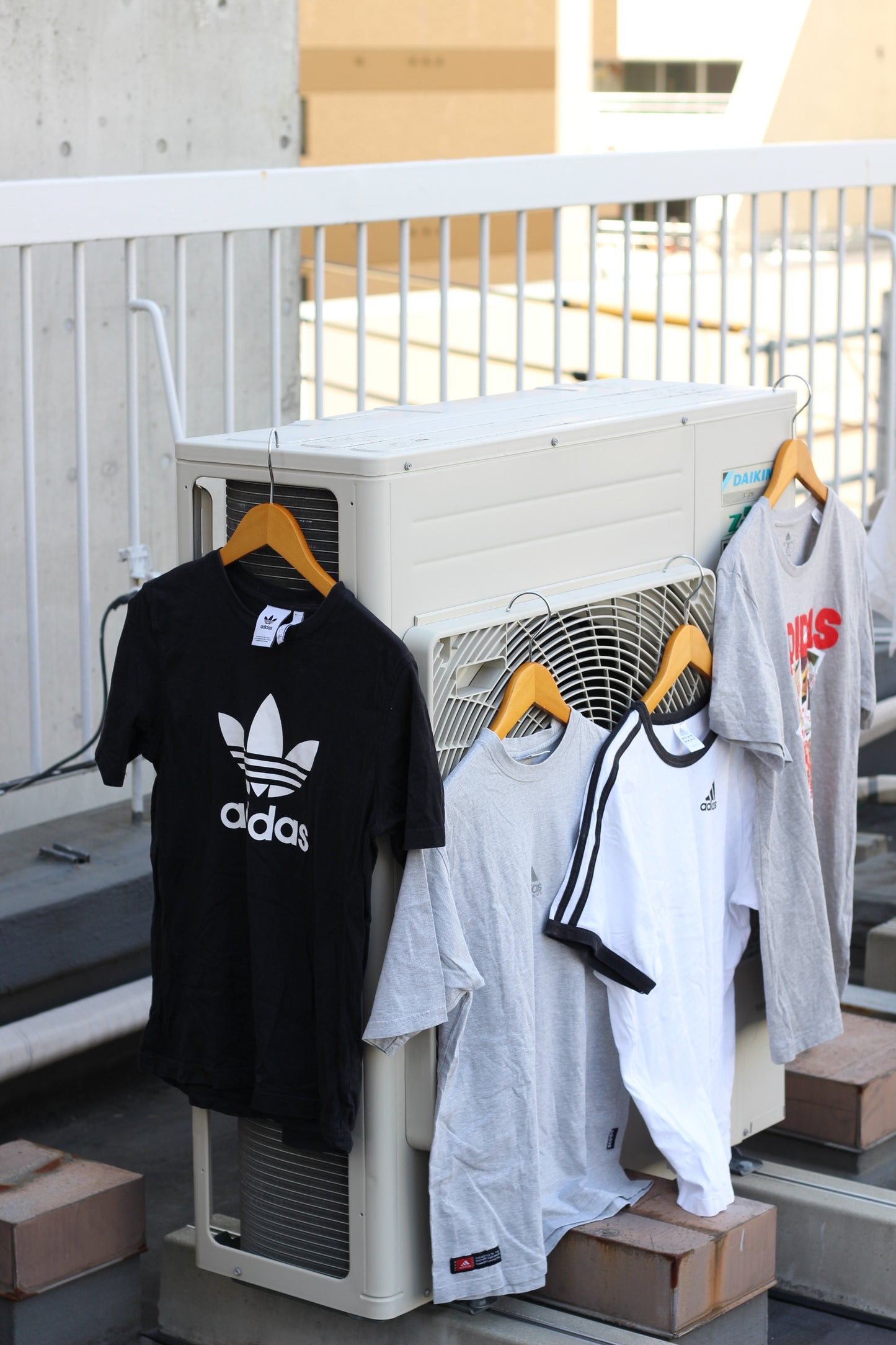 adidas Logo T-Shirt x9点