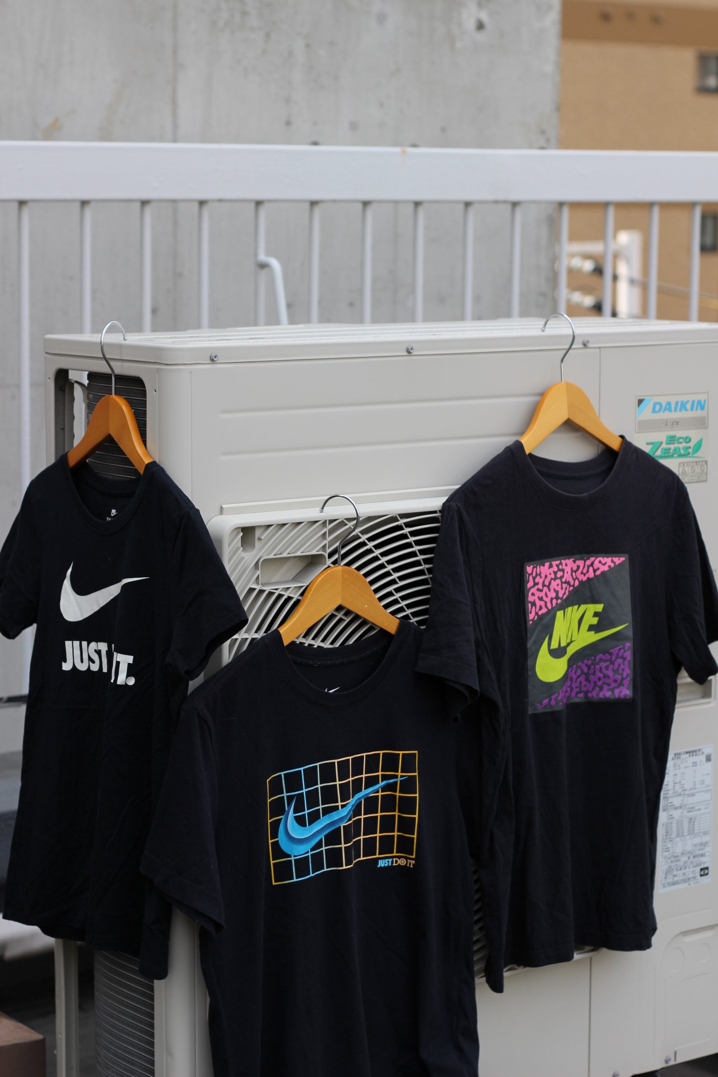 Nike Black & Gray T-Shirt x15点