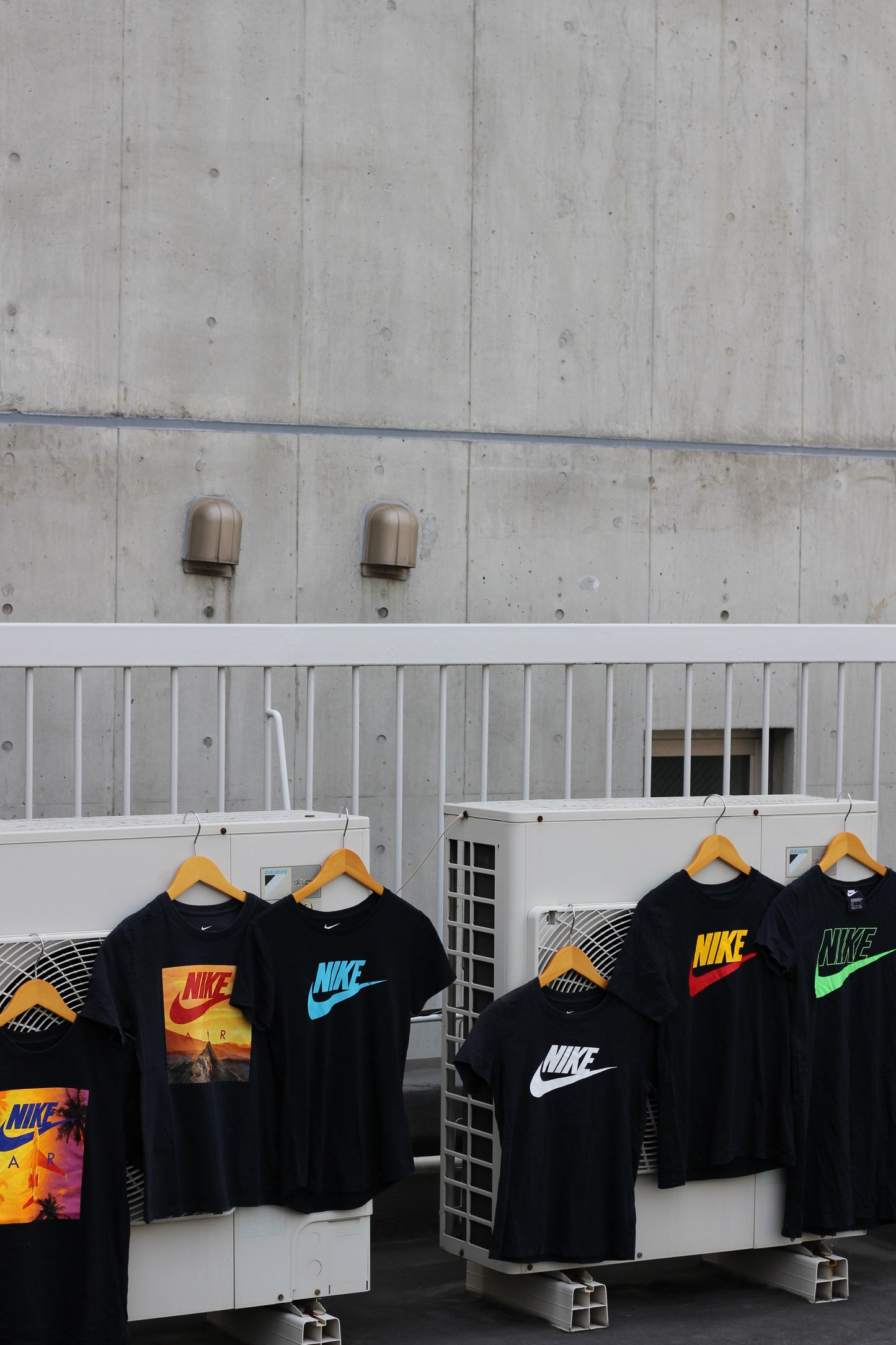 Nike Black & Gray T-Shirt x15点