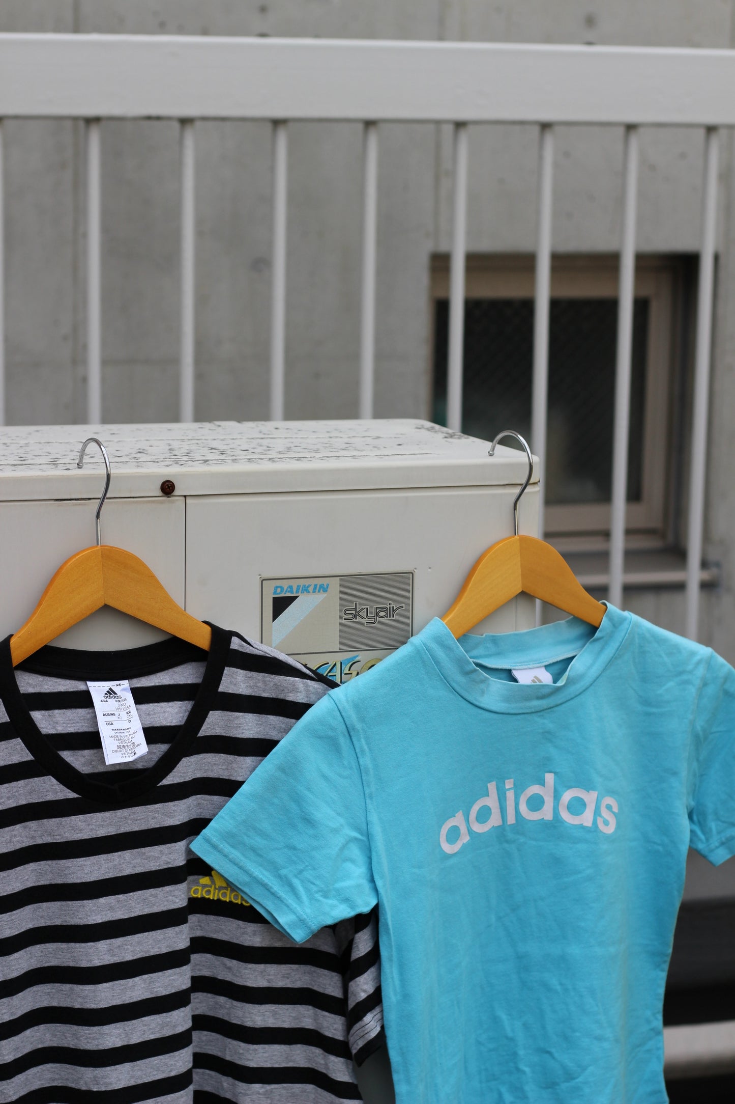 adidas Color Logo T-Shirt x11点